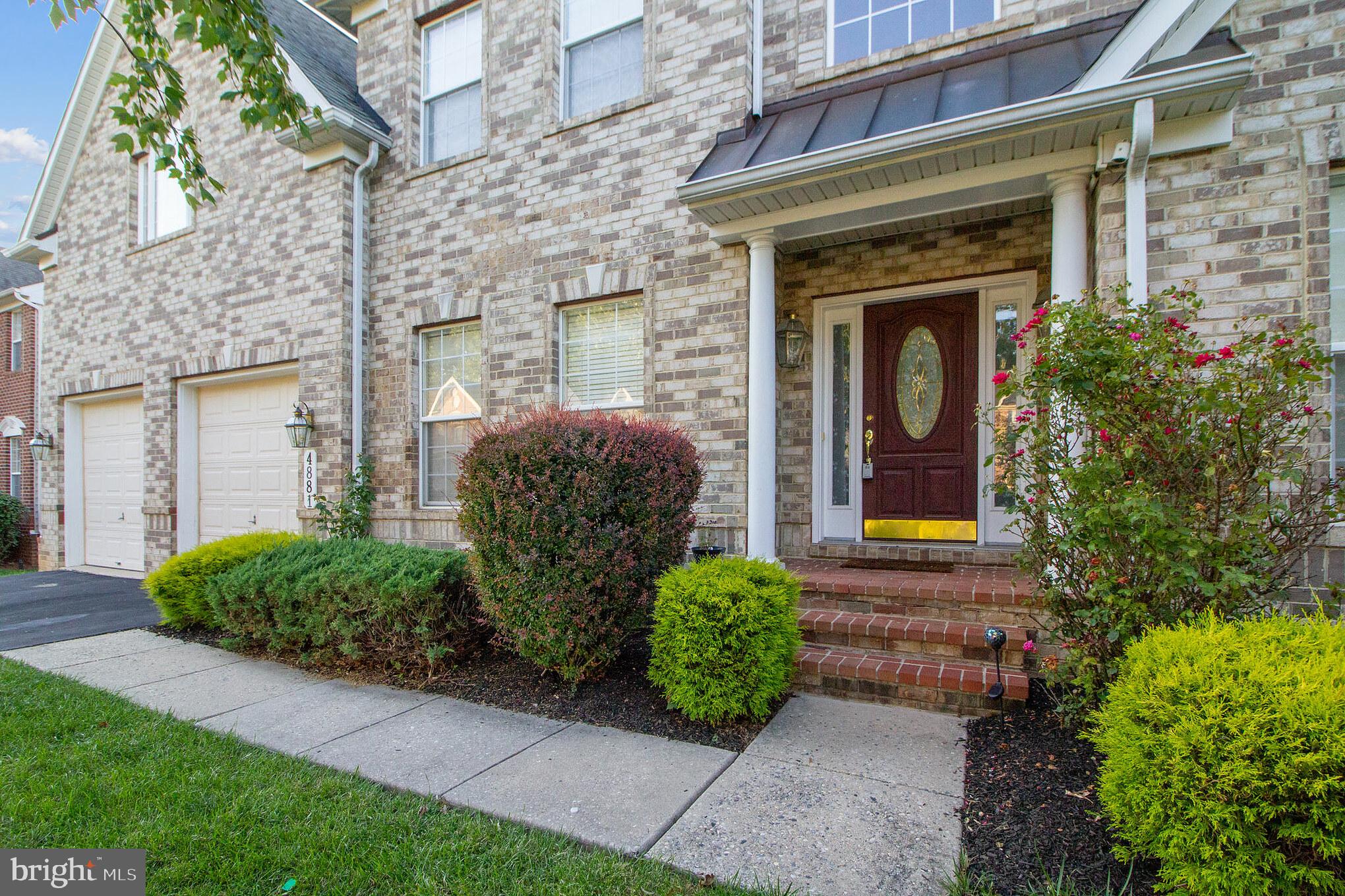 CASCADE OVERLOOK - Residential