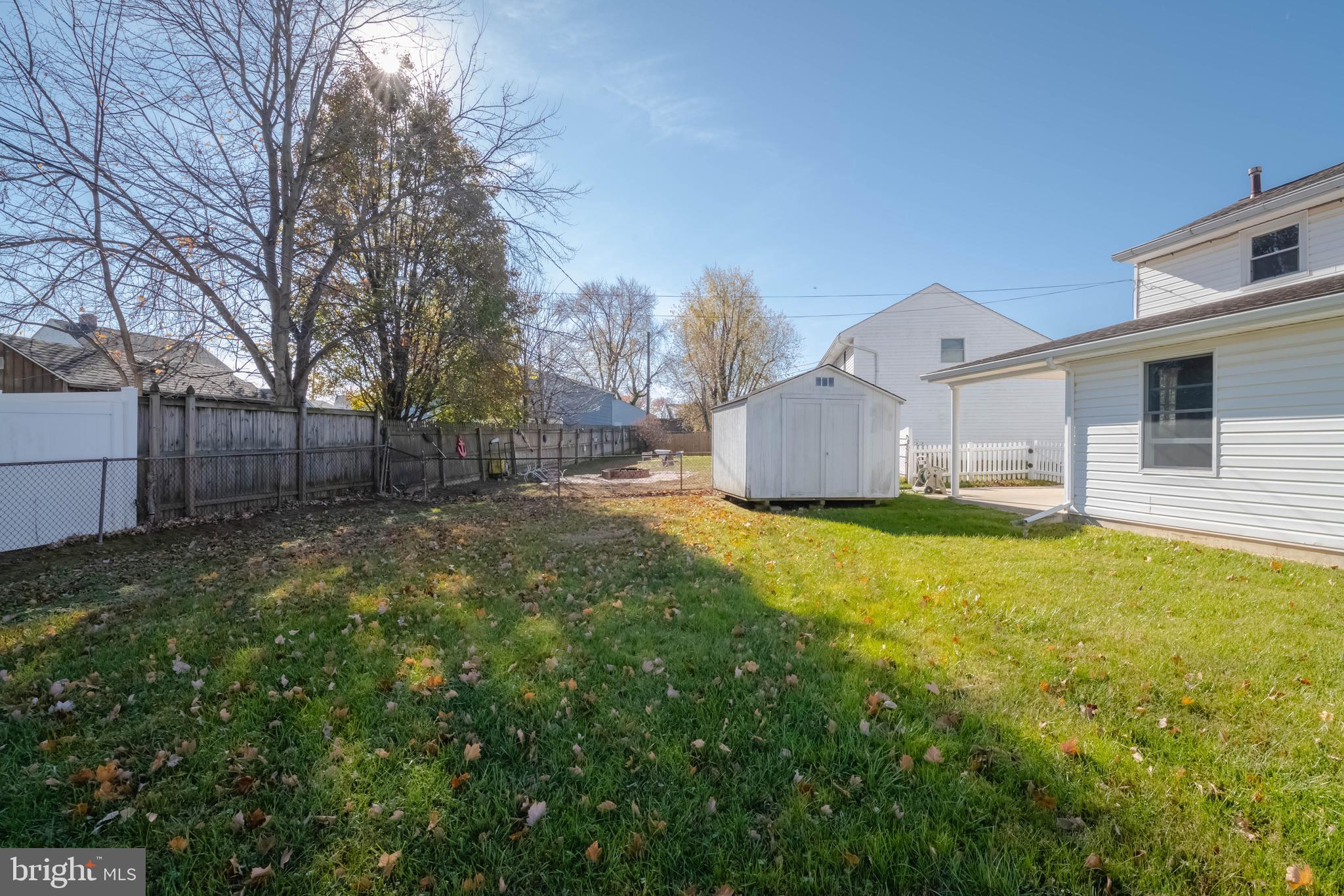 LODGE FOREST MANOR - Residential