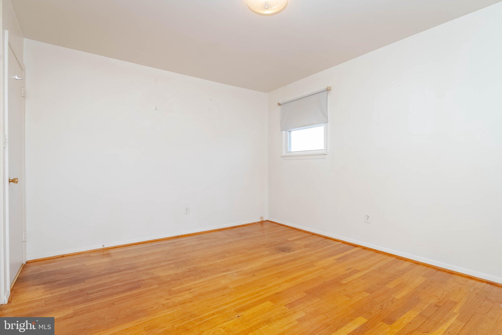 LODGE FOREST MANOR - Residential