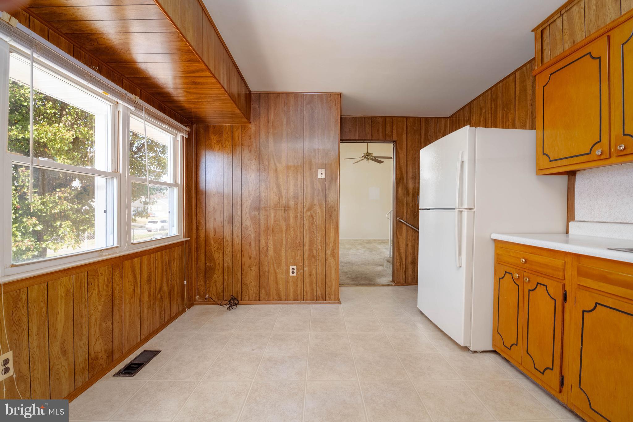 LODGE FOREST MANOR - Residential