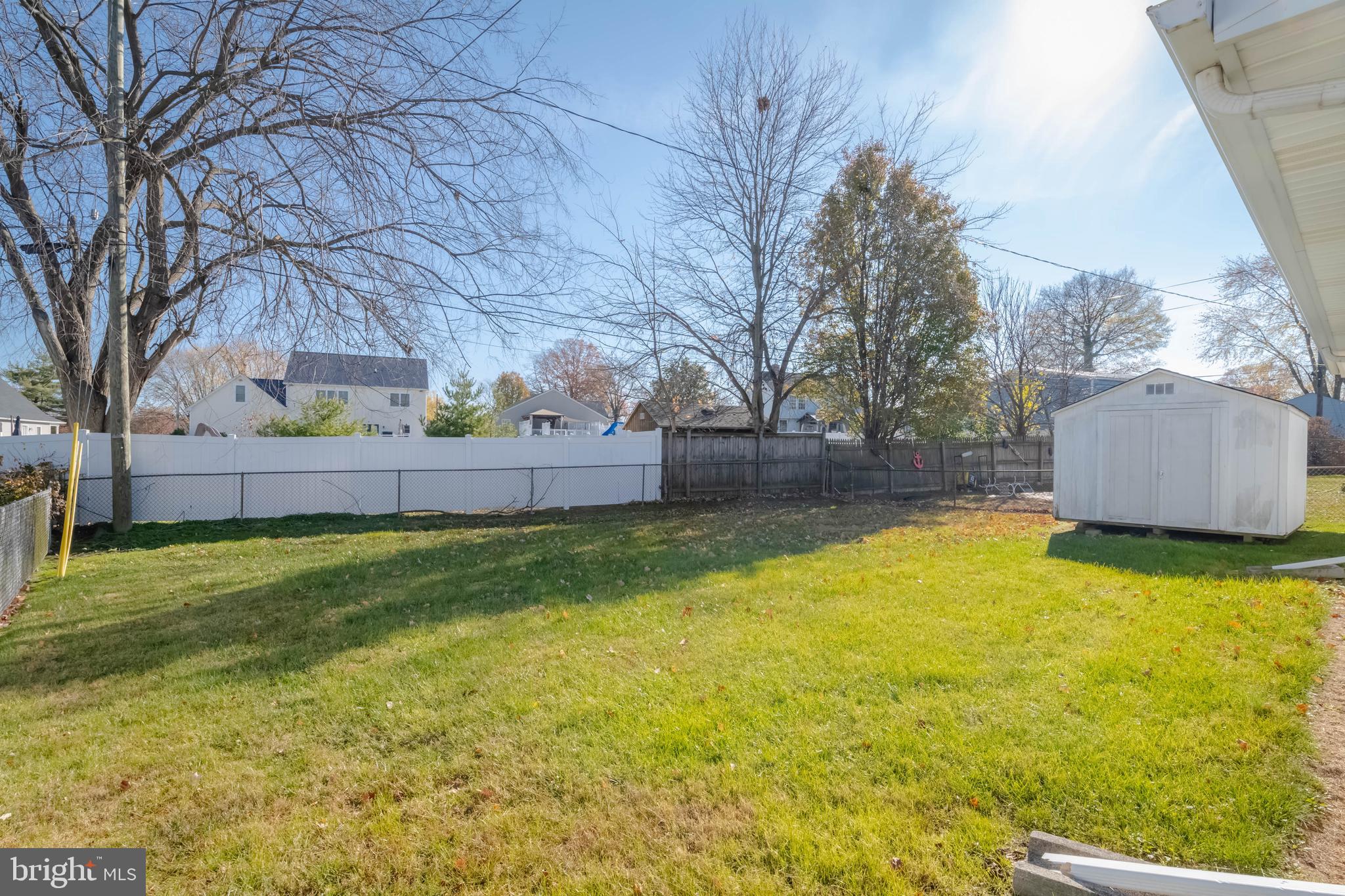 LODGE FOREST MANOR - Residential