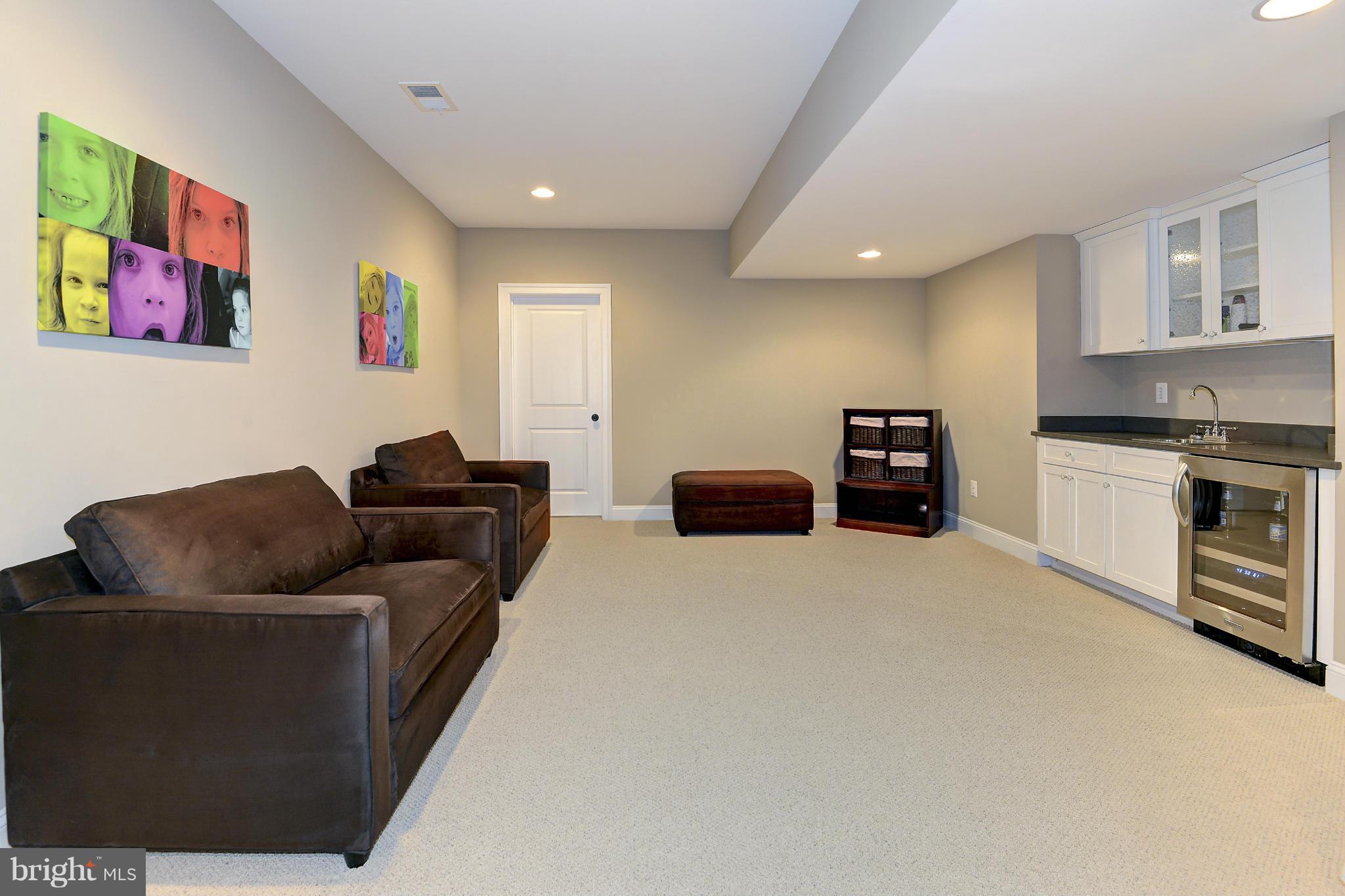 WEST MC LEAN - Residential