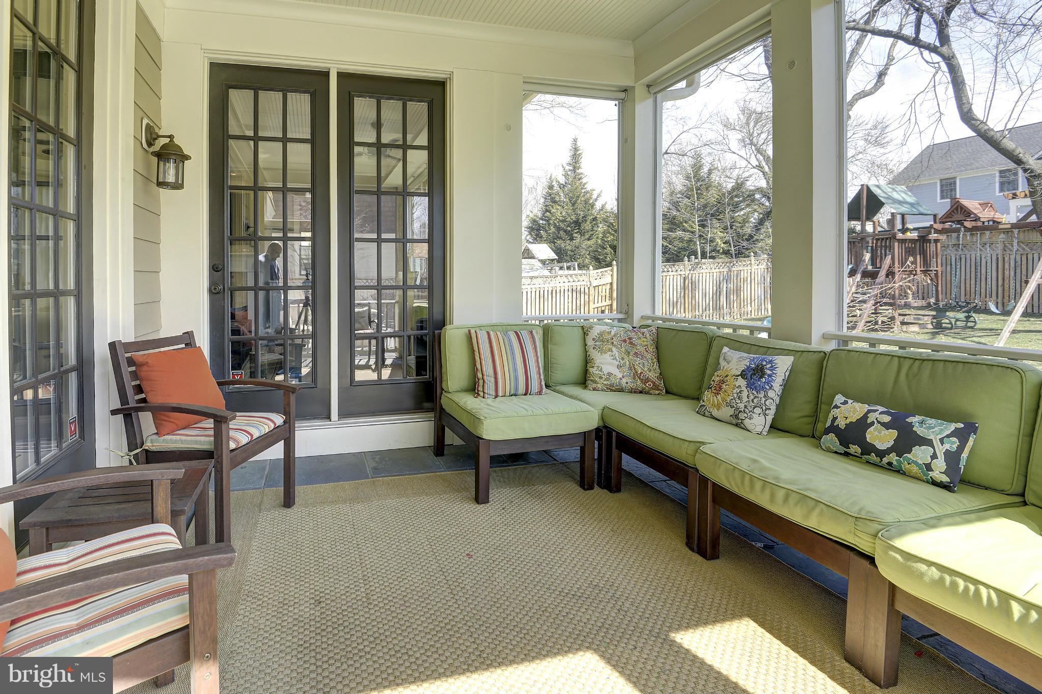 WEST MC LEAN - Residential