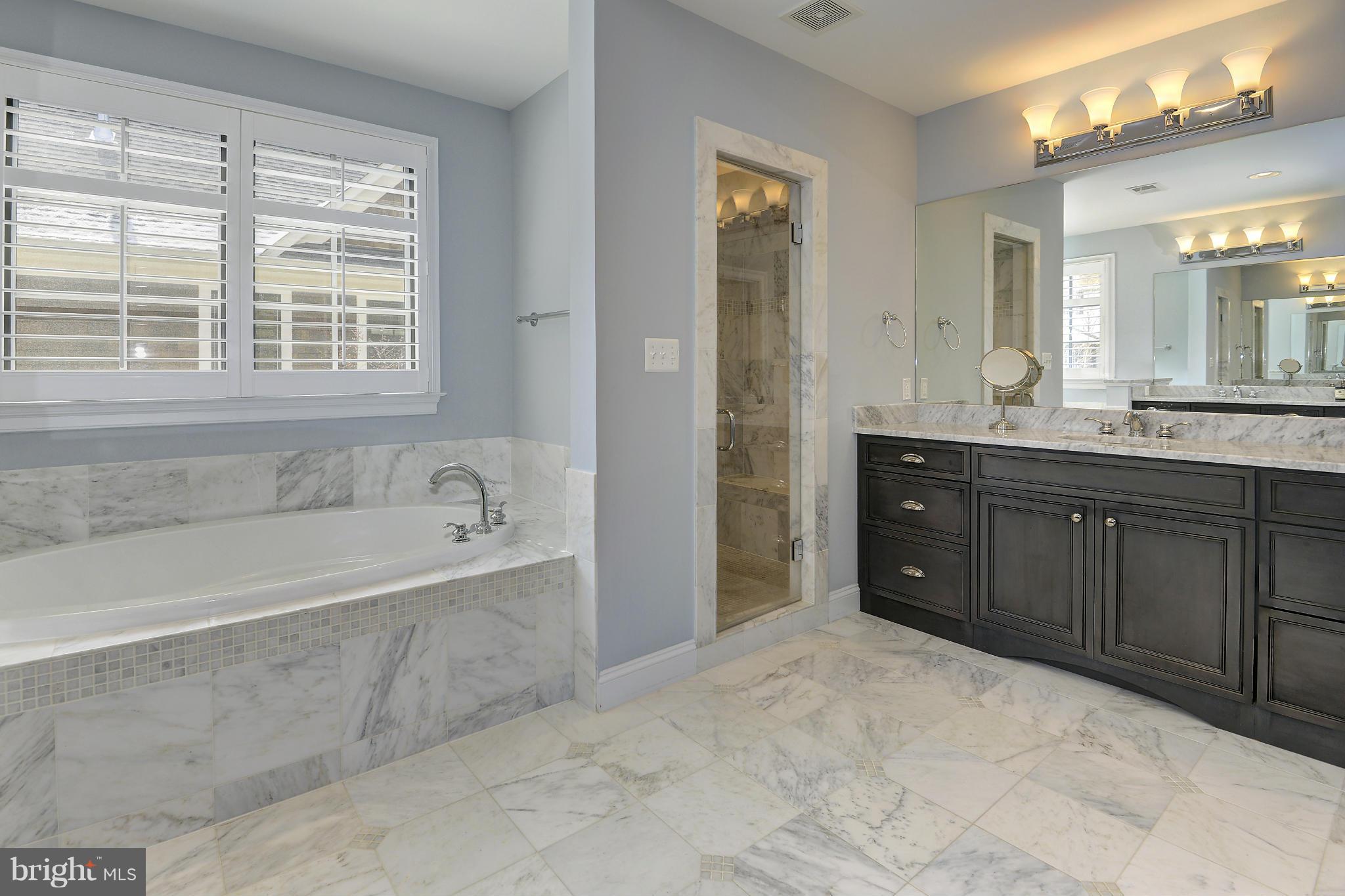 WEST MC LEAN - Residential