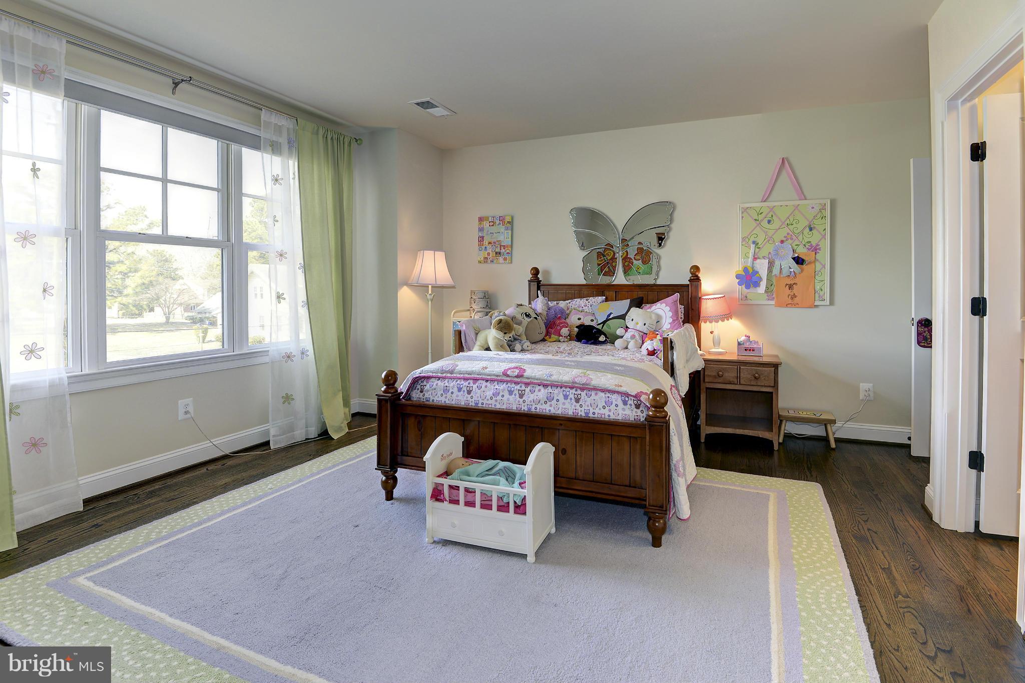 WEST MC LEAN - Residential