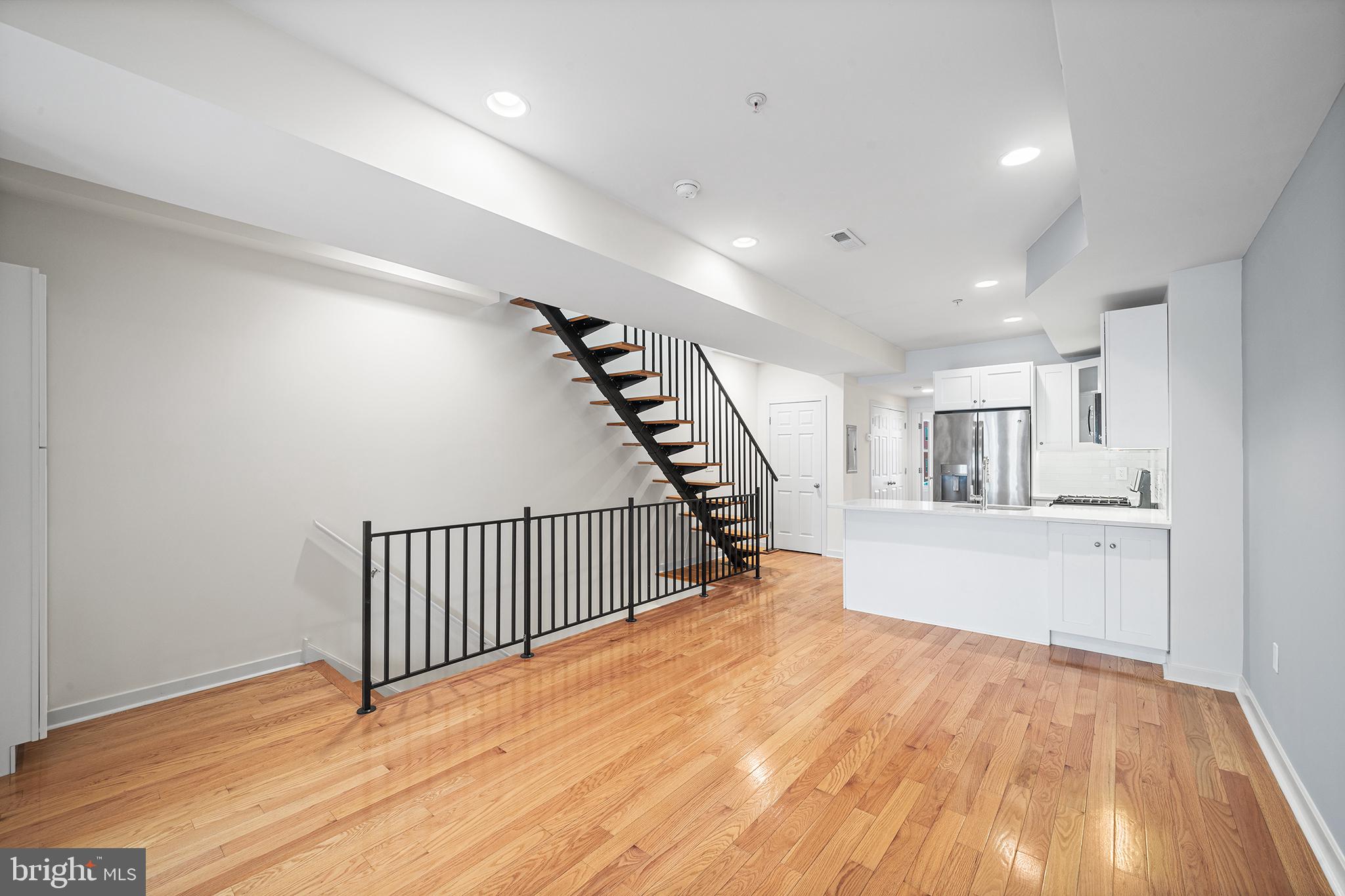 FRANCISVILLE - Residential Lease