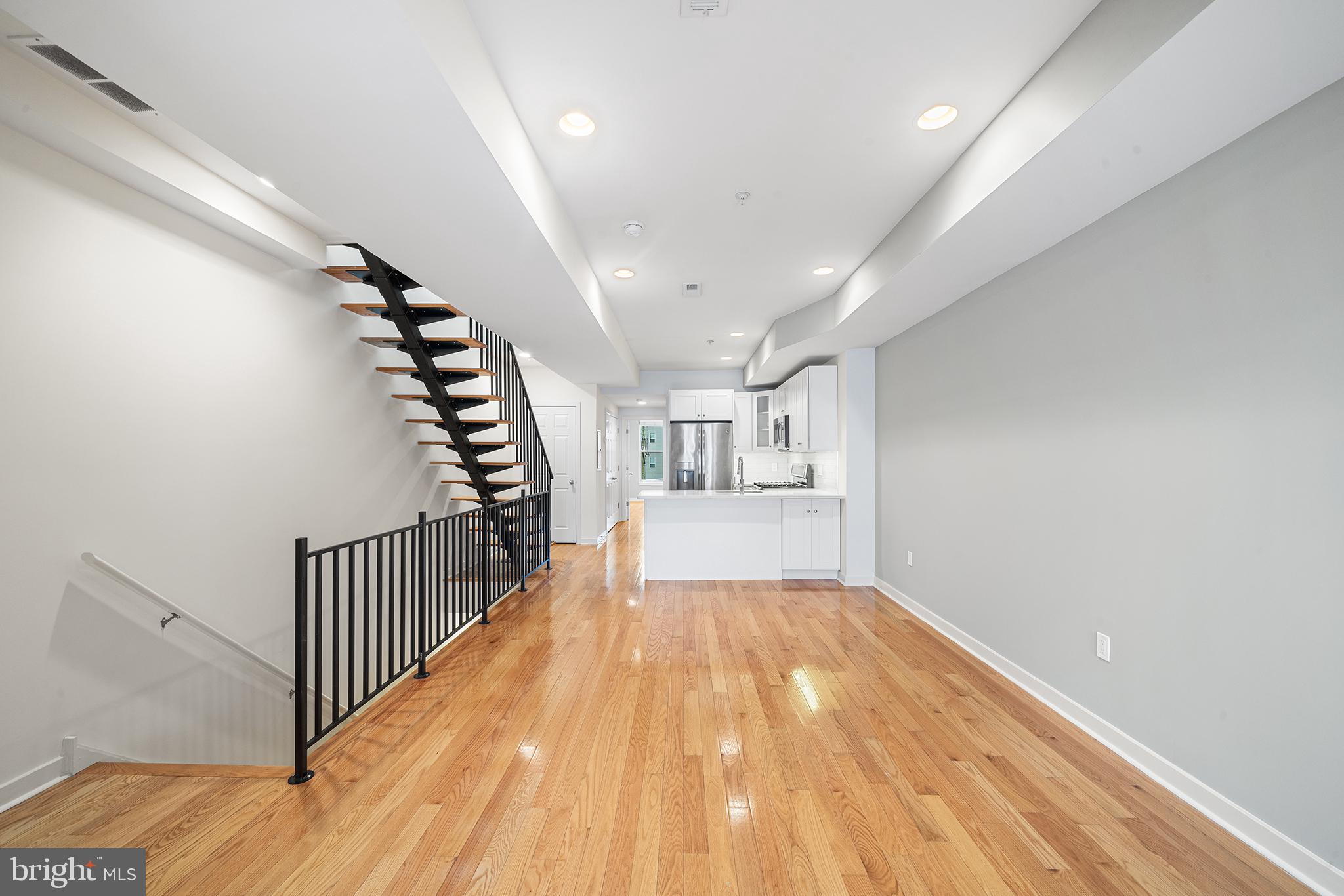 FRANCISVILLE - Residential Lease