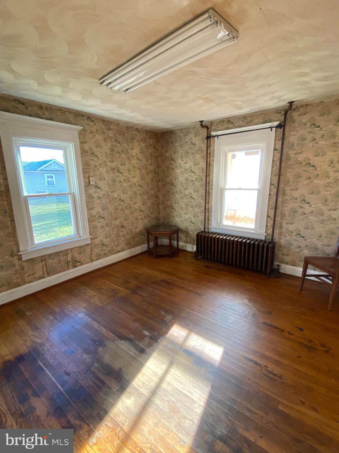 SUMMIT POINT - Residential