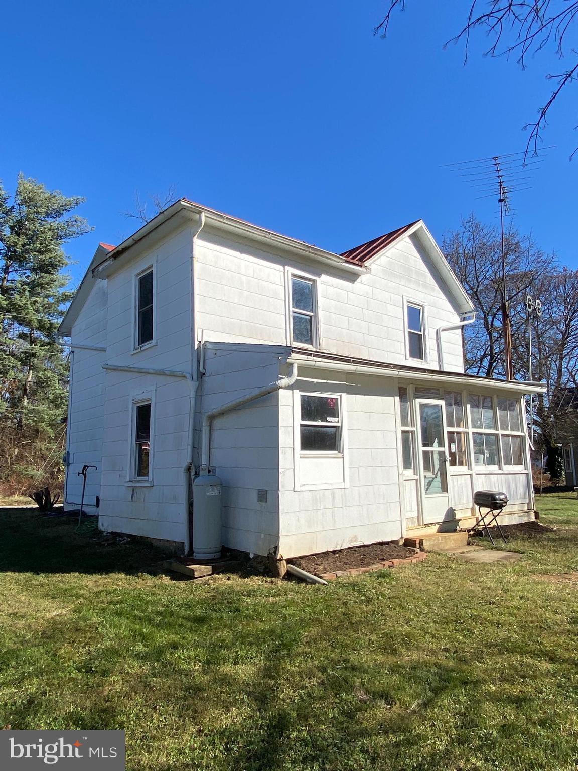 SUMMIT POINT - Residential