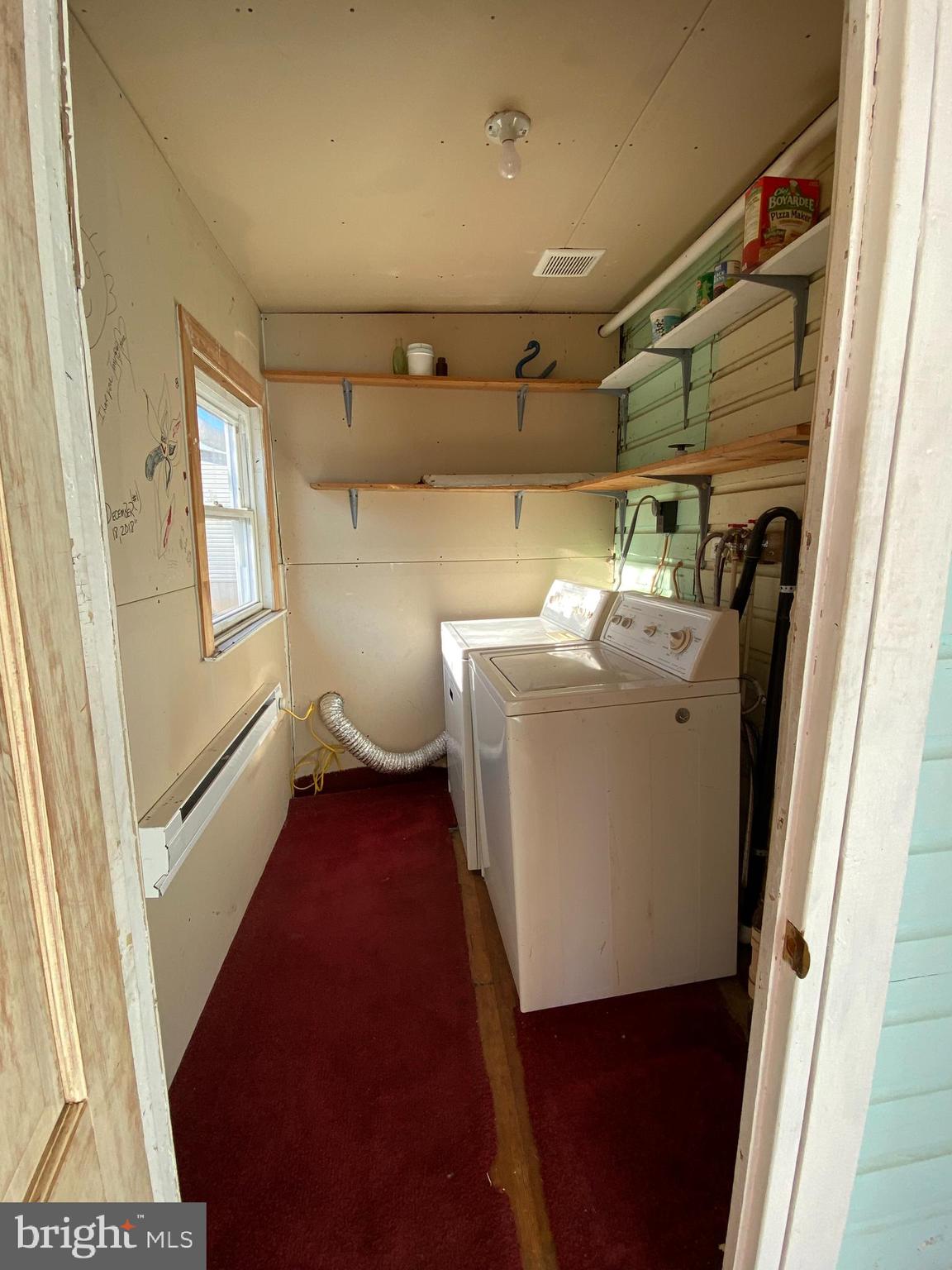 SUMMIT POINT - Residential