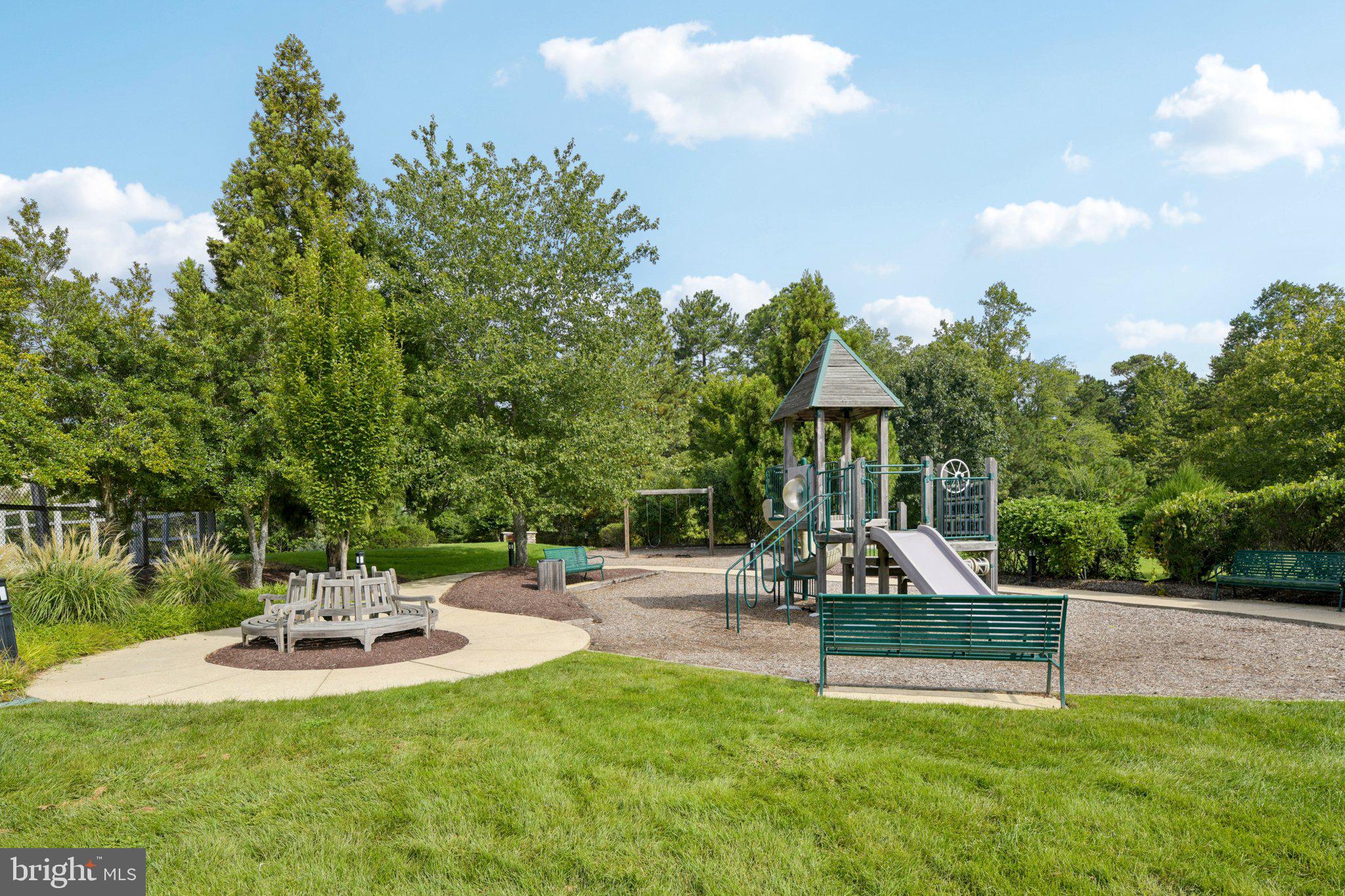 SYCAMORE HOLLOW OF WLDWD - Residential