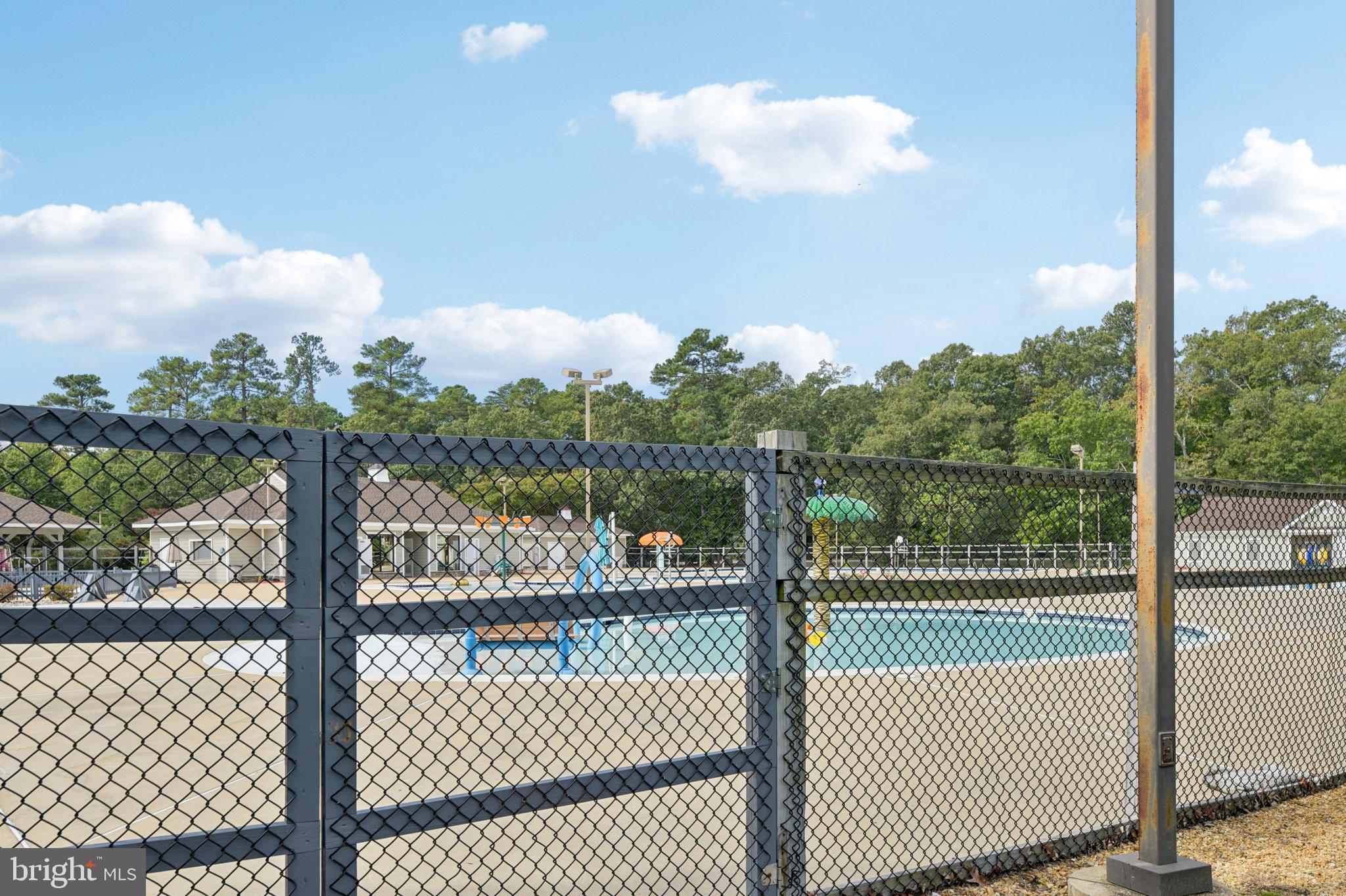 SYCAMORE HOLLOW OF WLDWD - Residential