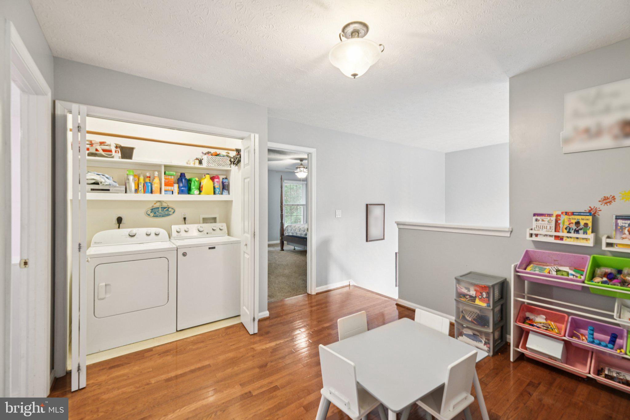 SYCAMORE HOLLOW OF WLDWD - Residential