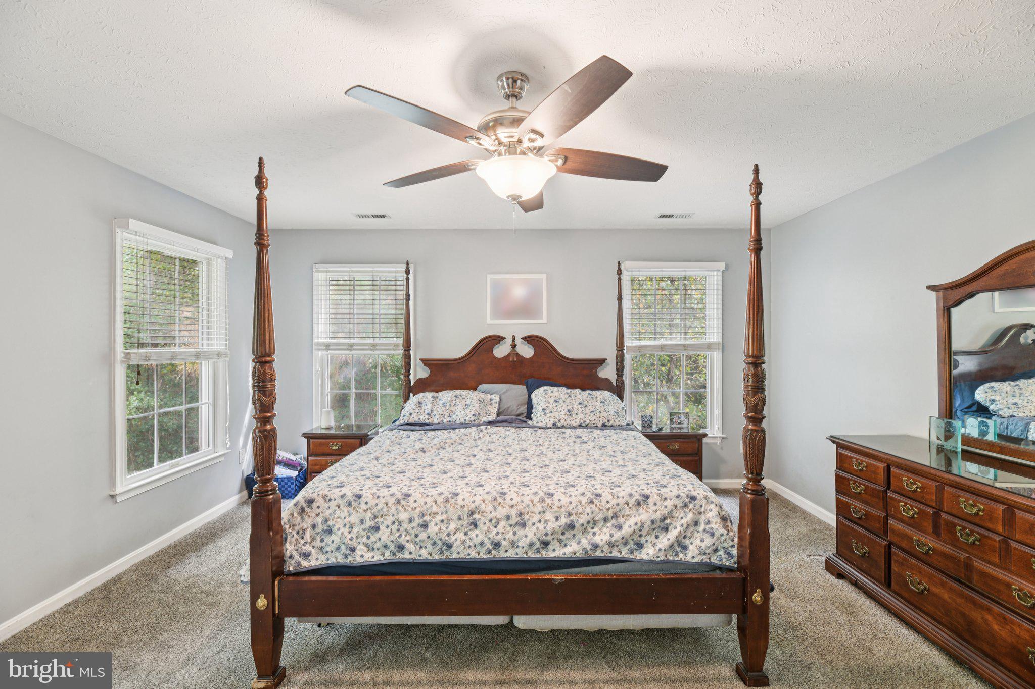 SYCAMORE HOLLOW OF WLDWD - Residential