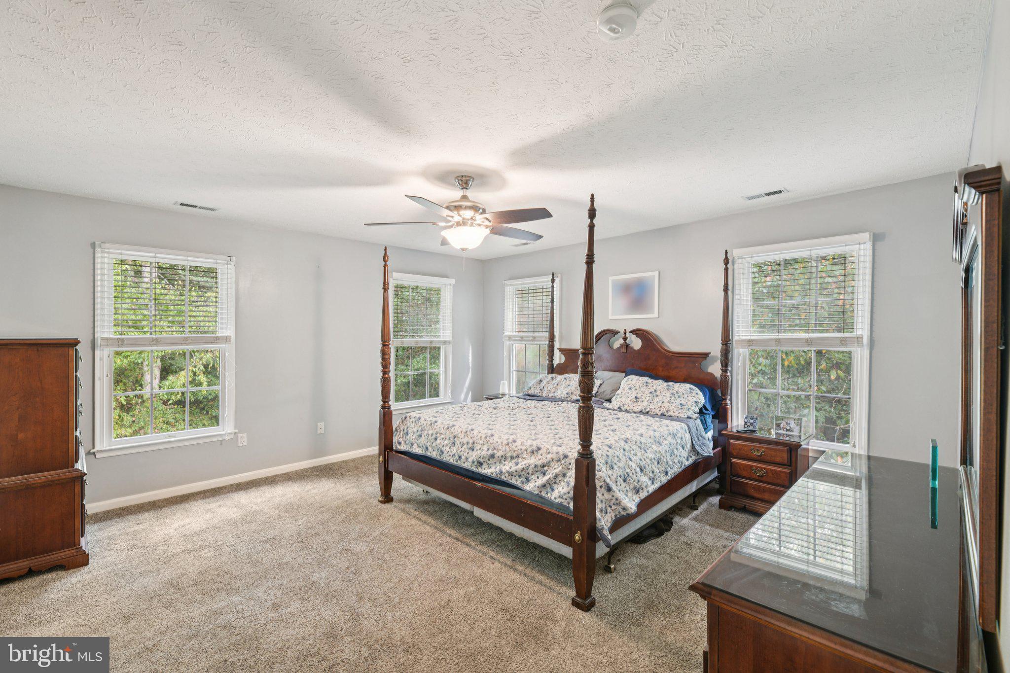 SYCAMORE HOLLOW OF WLDWD - Residential