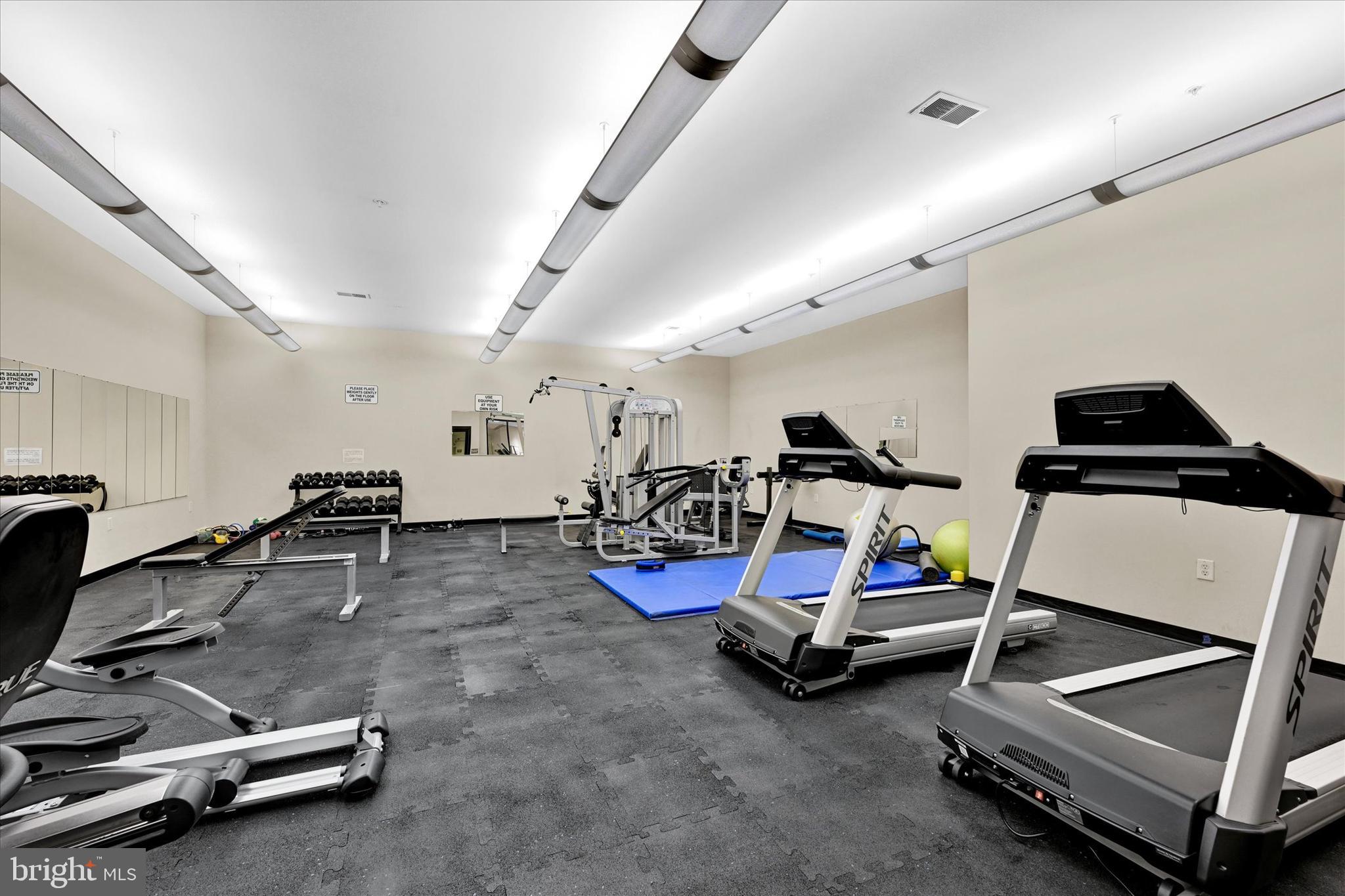 BELVEDERE - Residential Lease