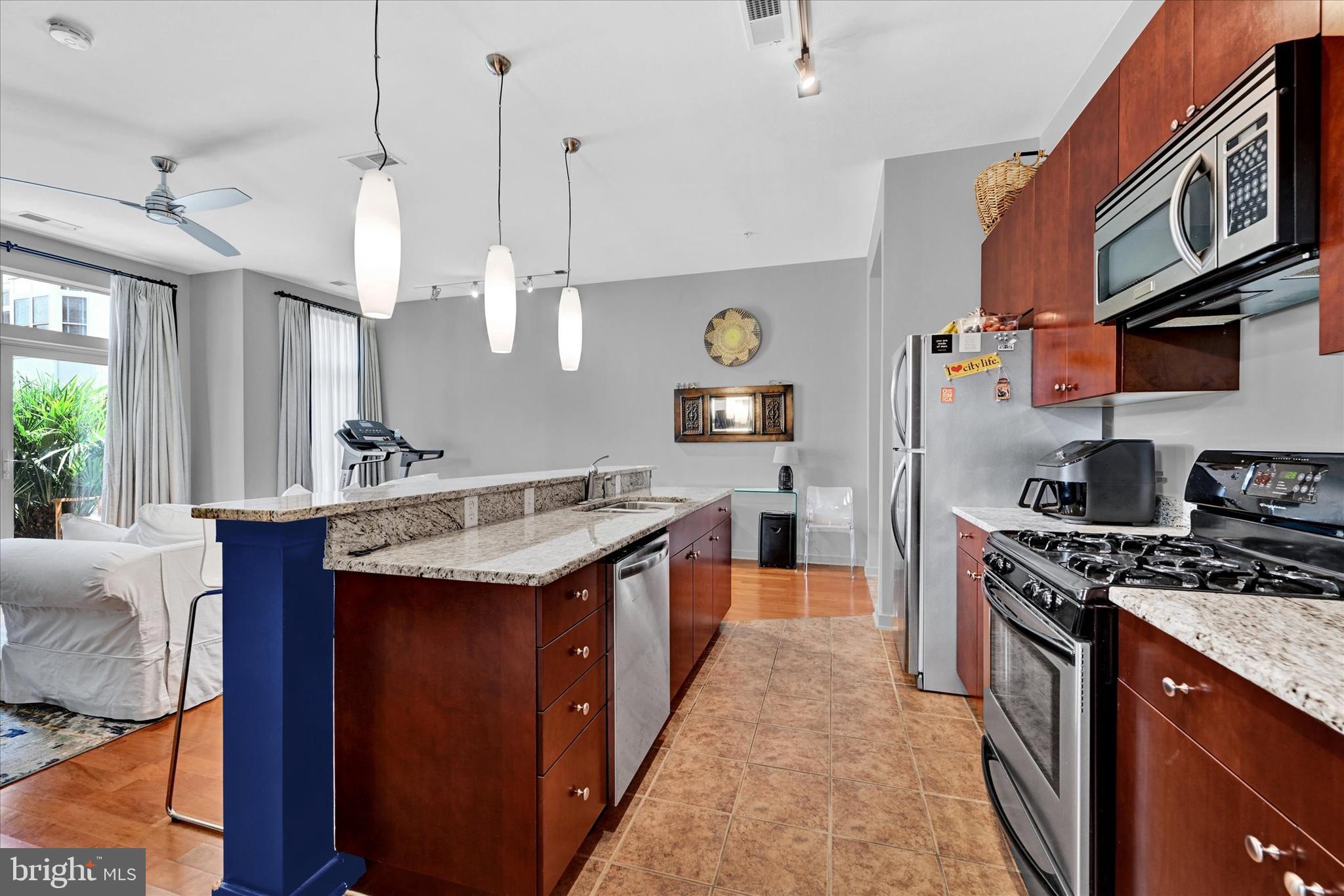 BELVEDERE - Residential Lease