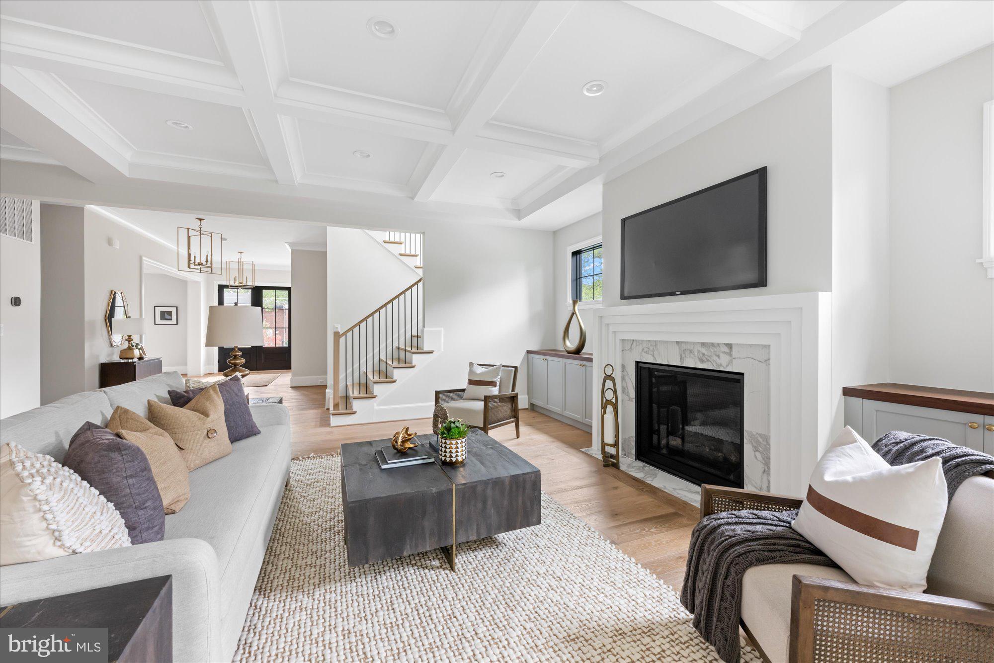 KENT GARDENS - Residential