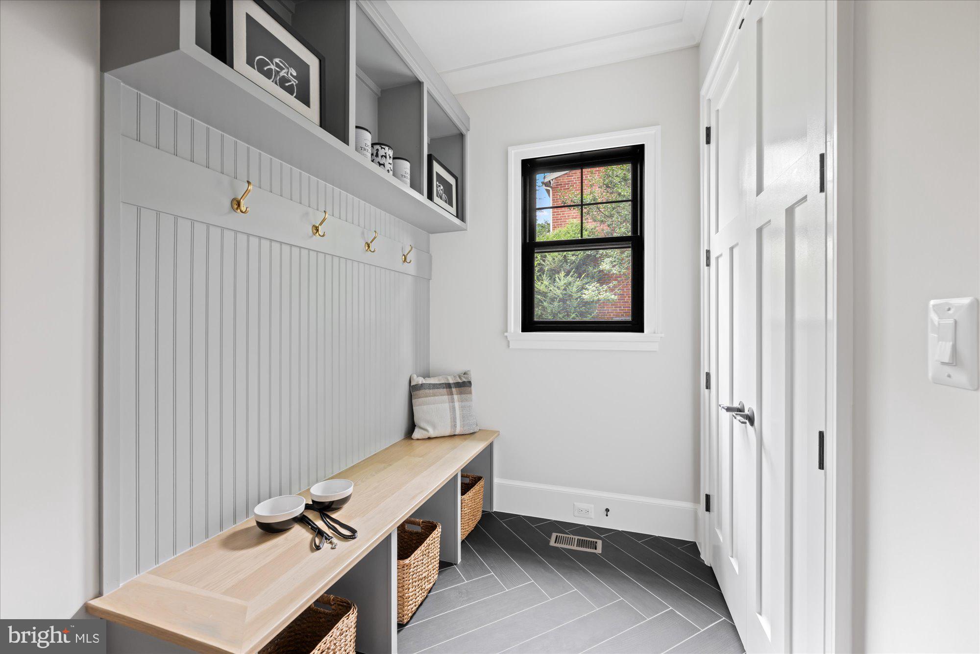 KENT GARDENS - Residential