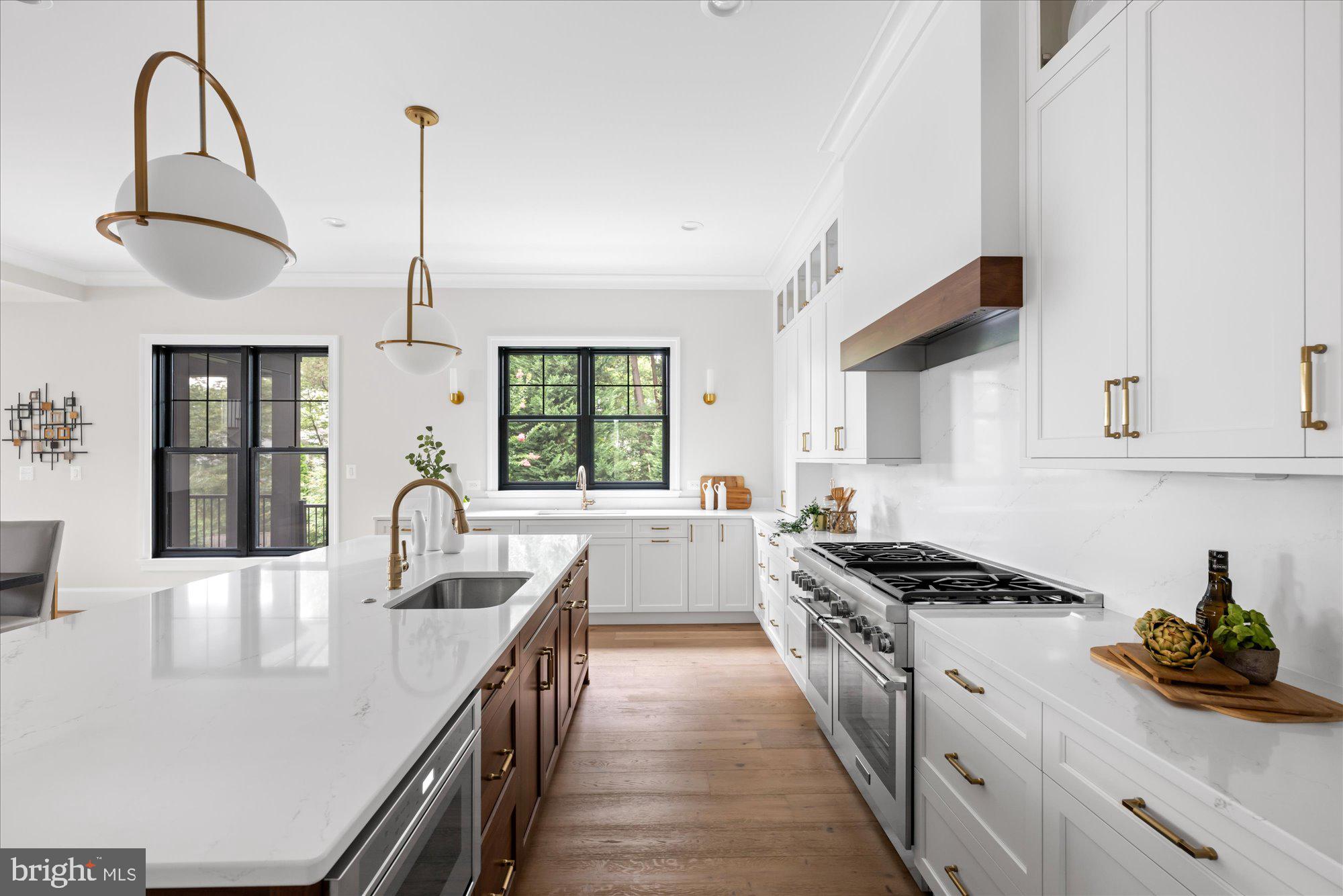 KENT GARDENS - Residential