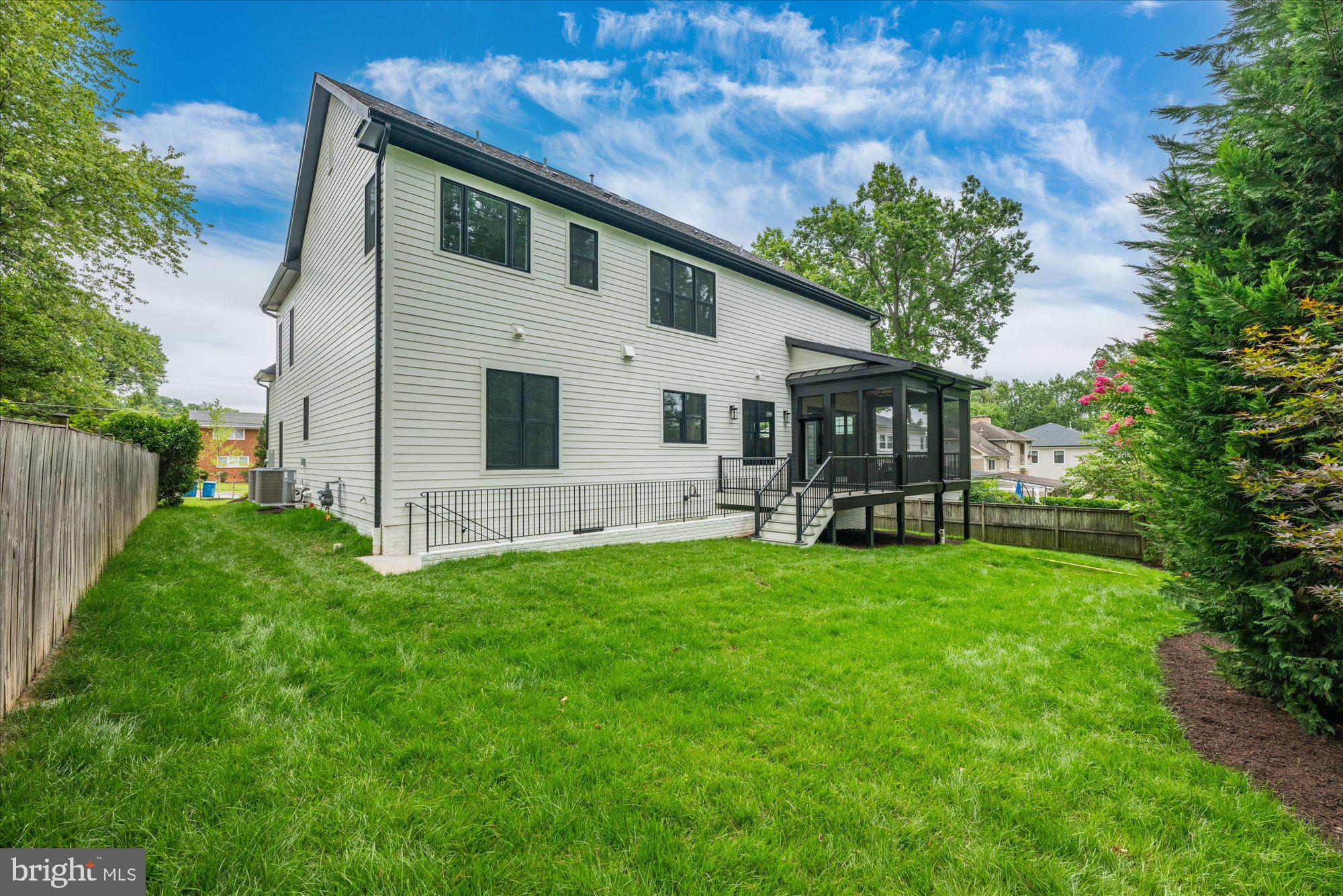 KENT GARDENS - Residential