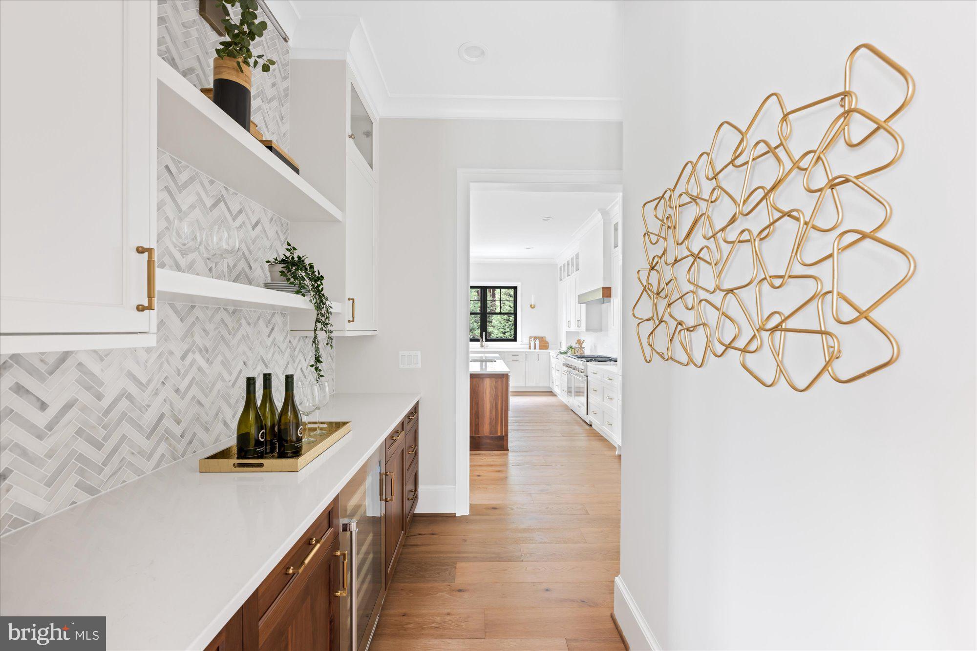 KENT GARDENS - Residential