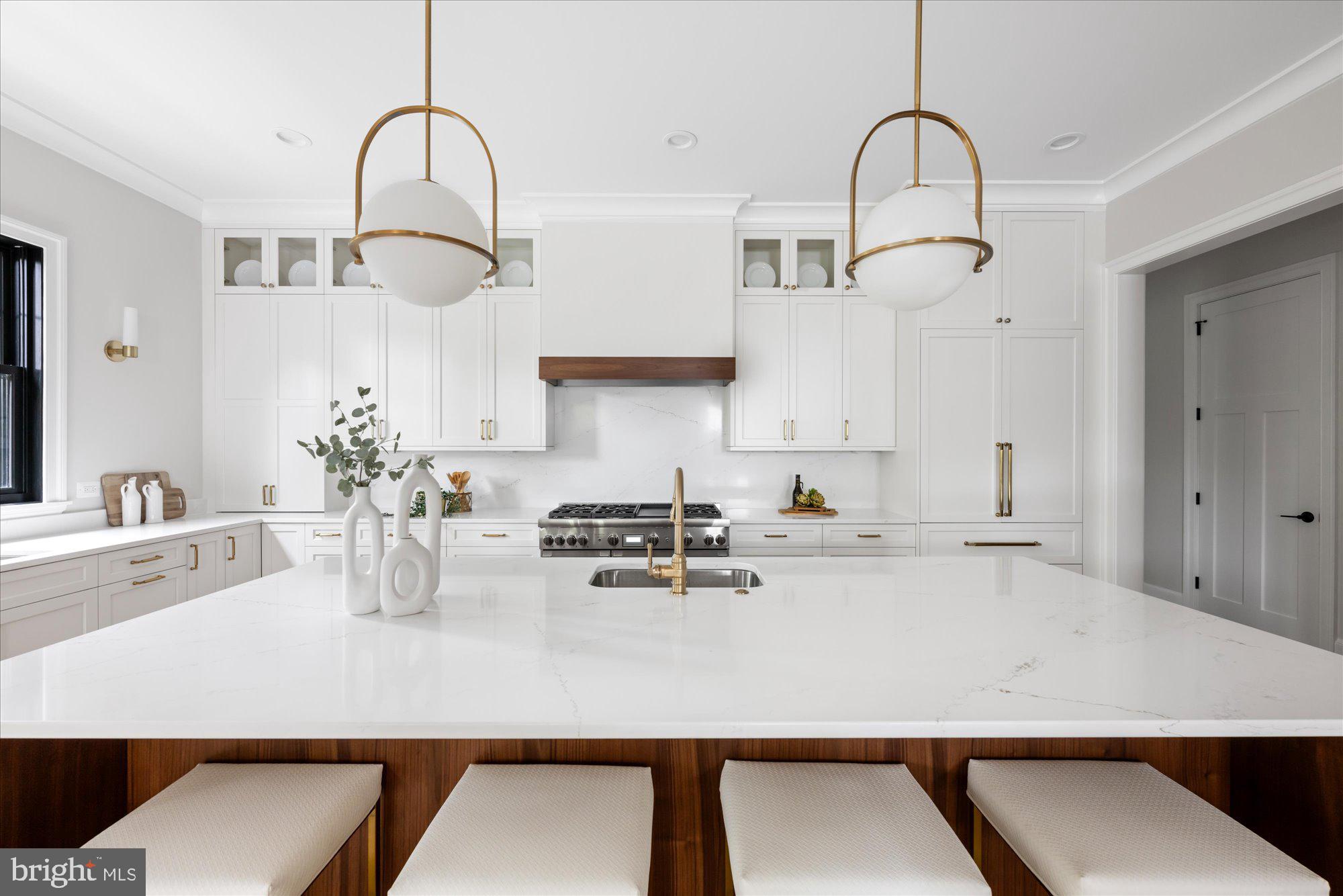 KENT GARDENS - Residential