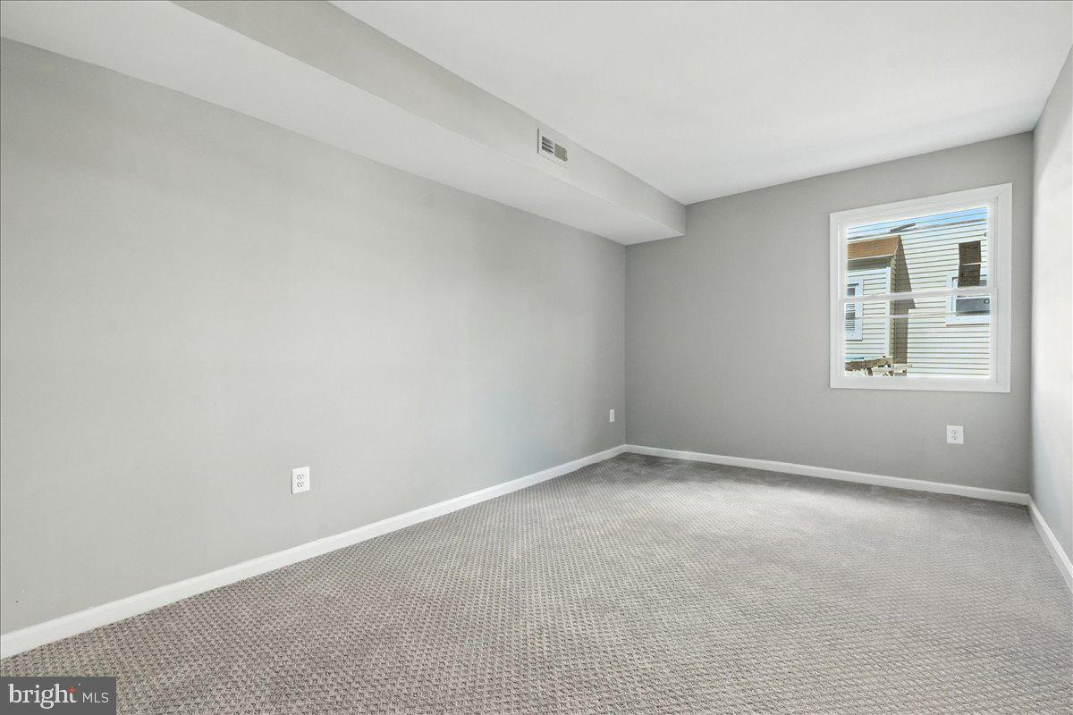 STONEGATE VILLAGE - Residential