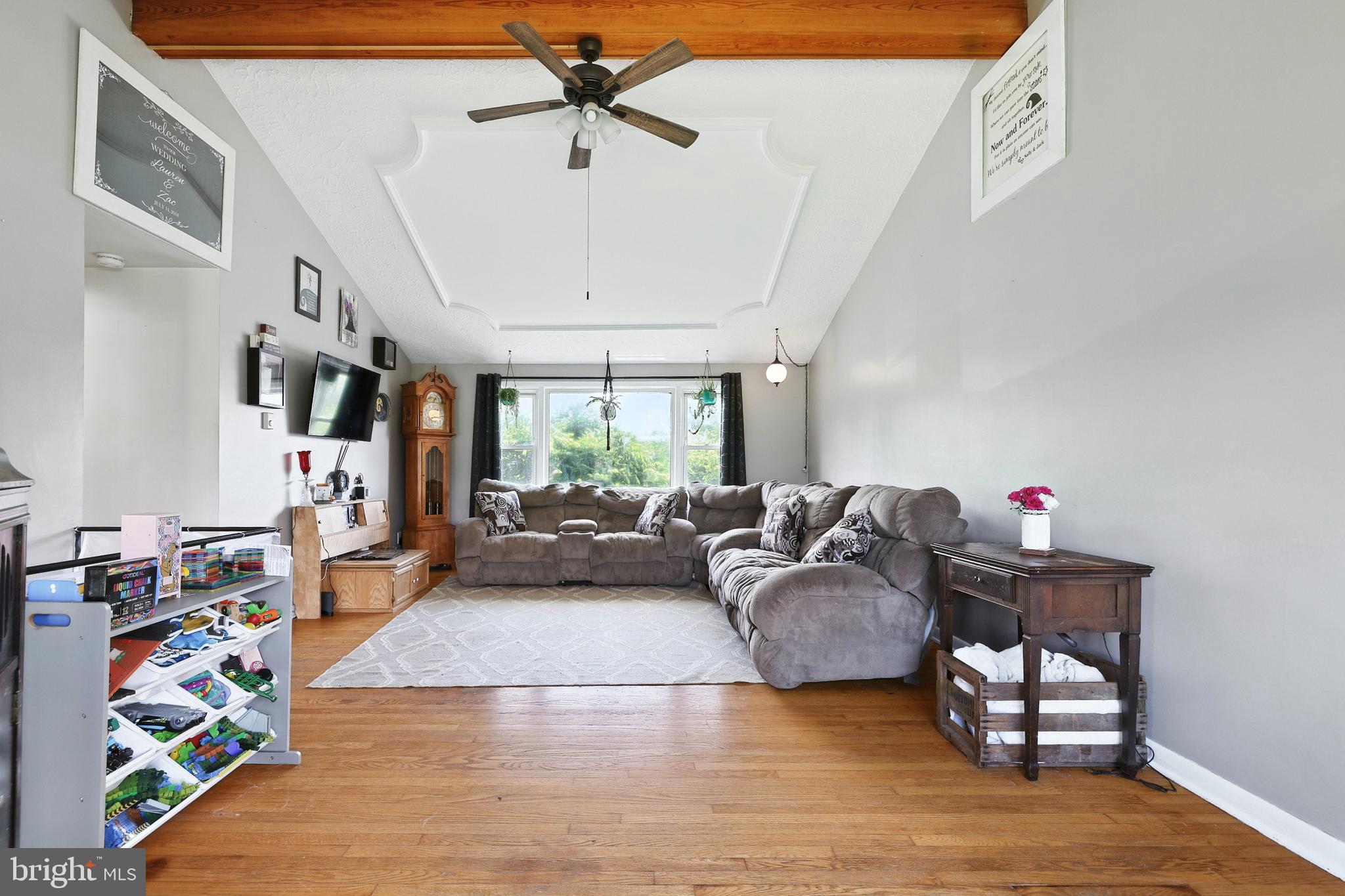5226 DOGWOOD DRIVE