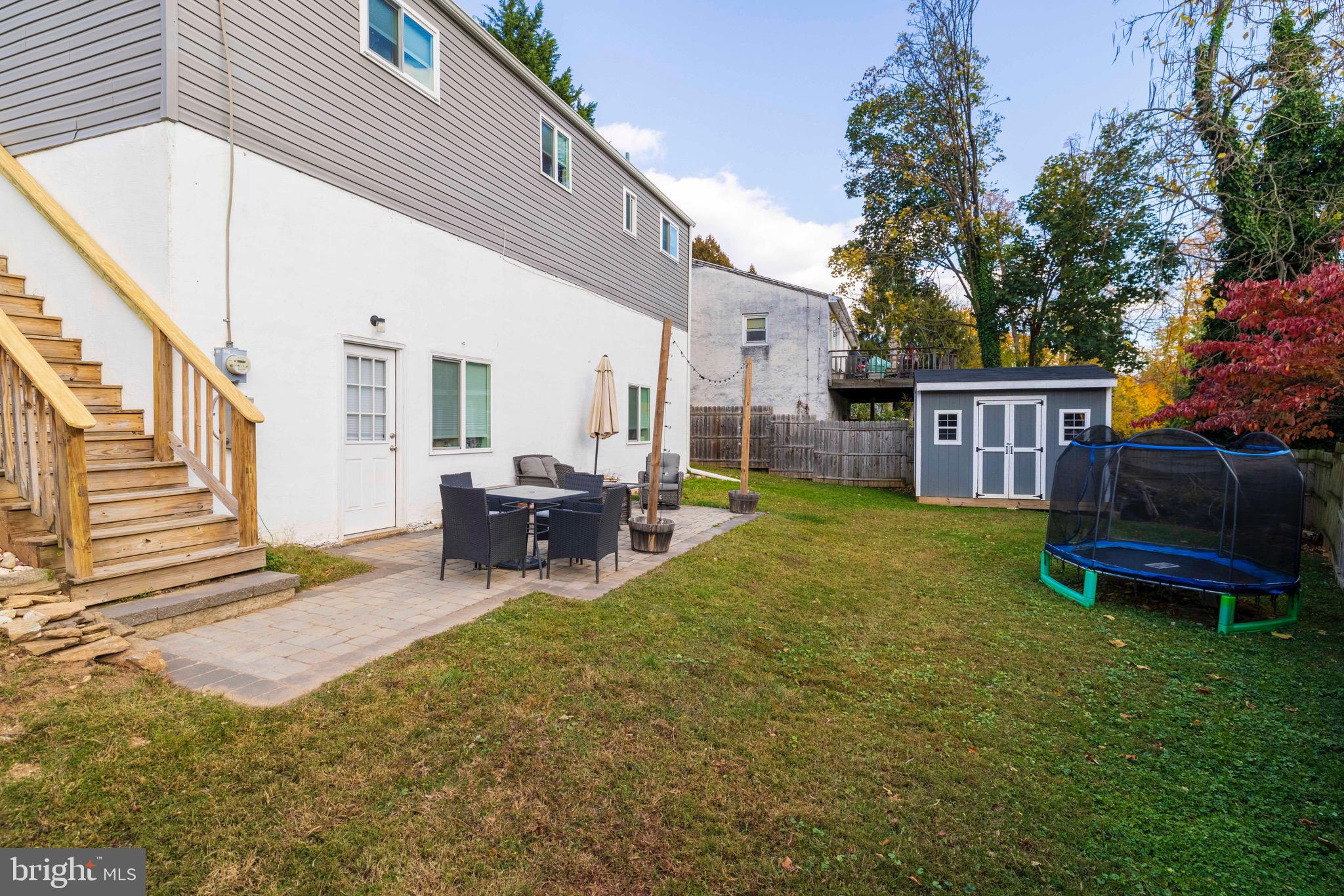 ABINGTON WOODS - Residential