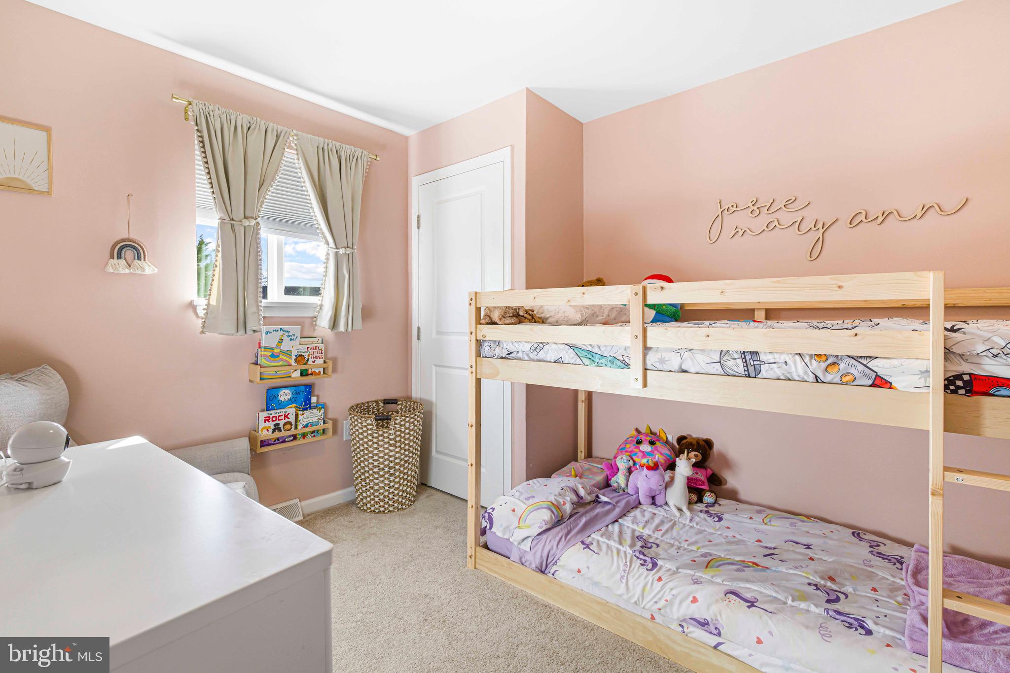 ABINGTON WOODS - Residential