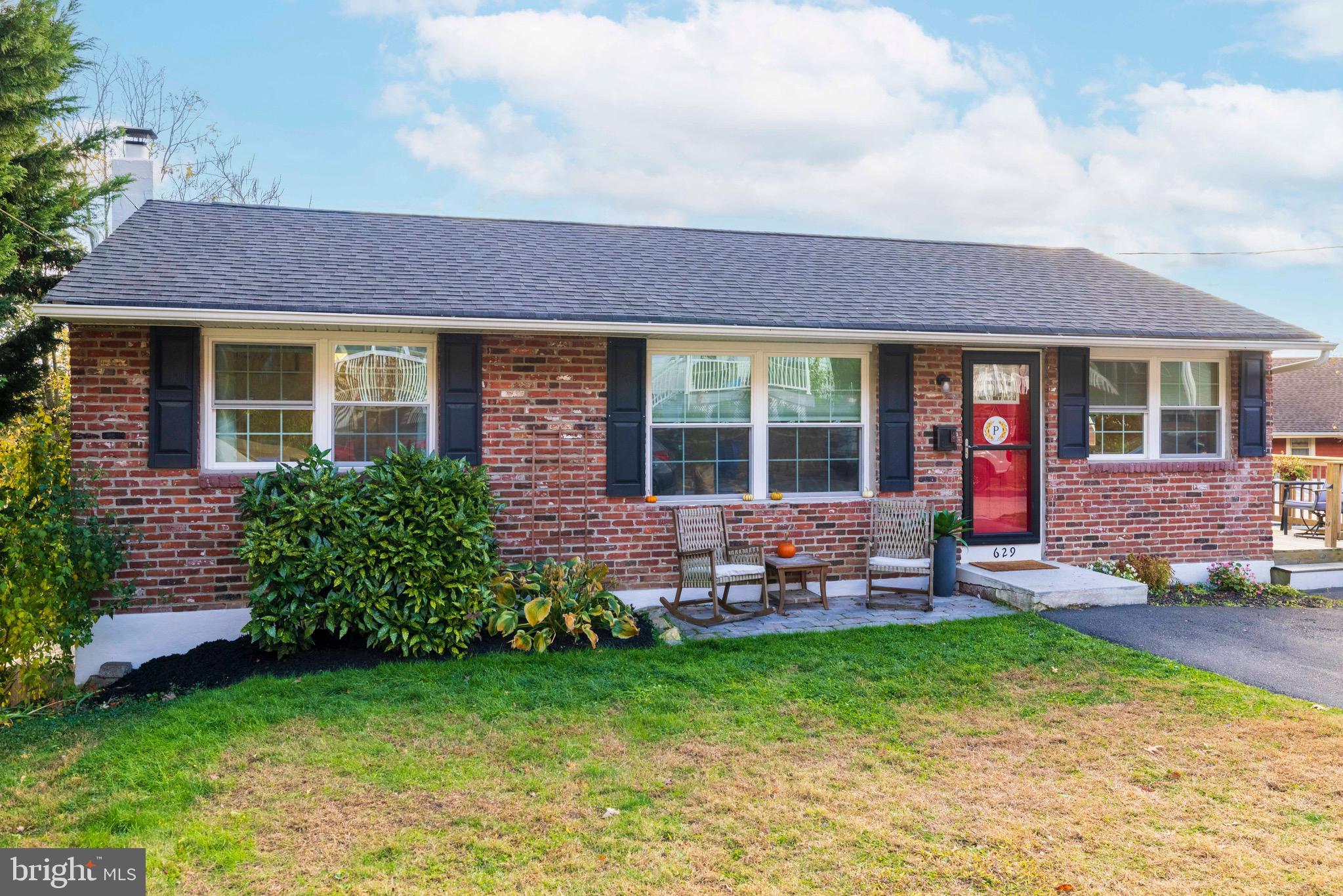 ABINGTON WOODS - Residential