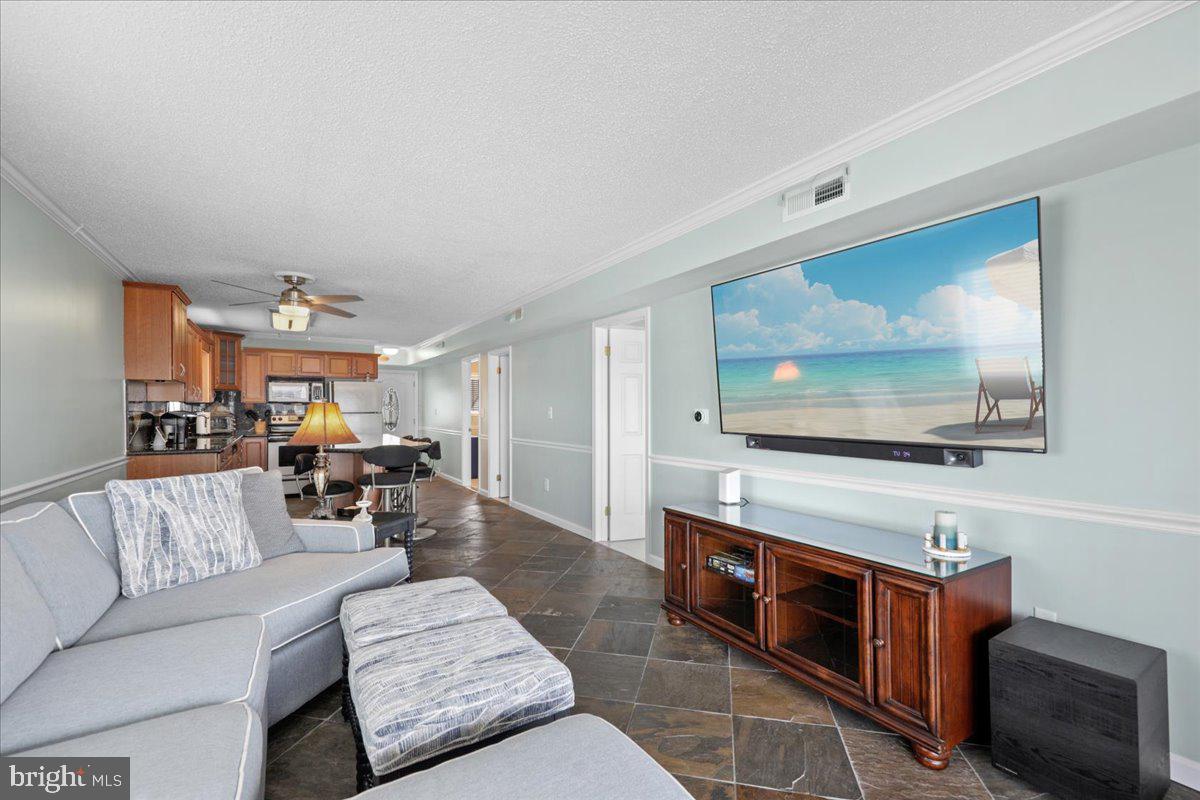 CAINE HARBOR MILE - Residential