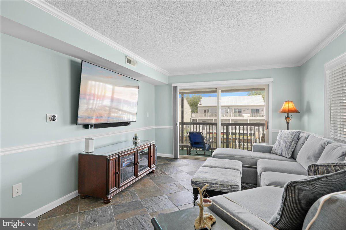 CAINE HARBOR MILE - Residential