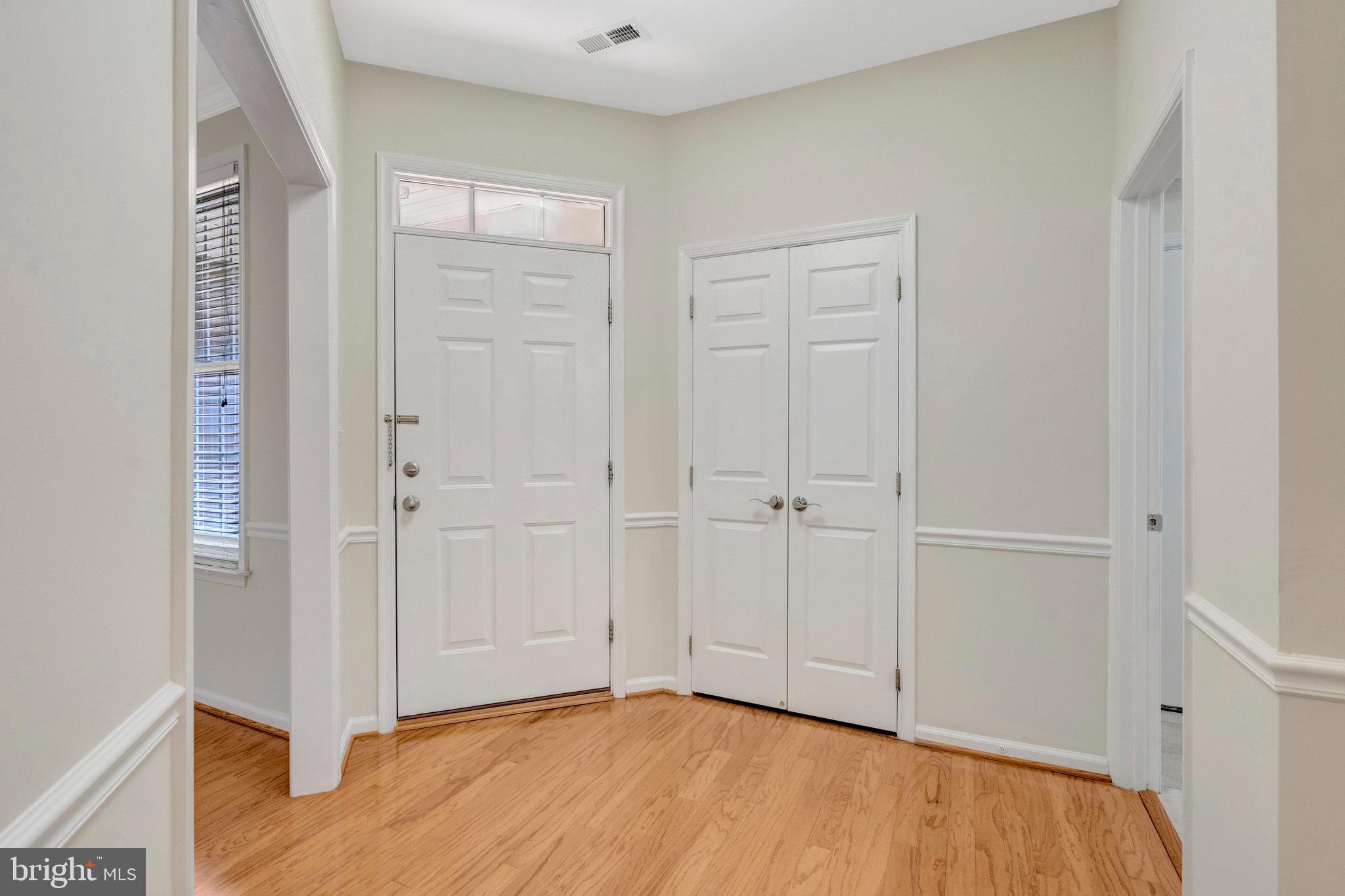 13717 CURRANT LOOP