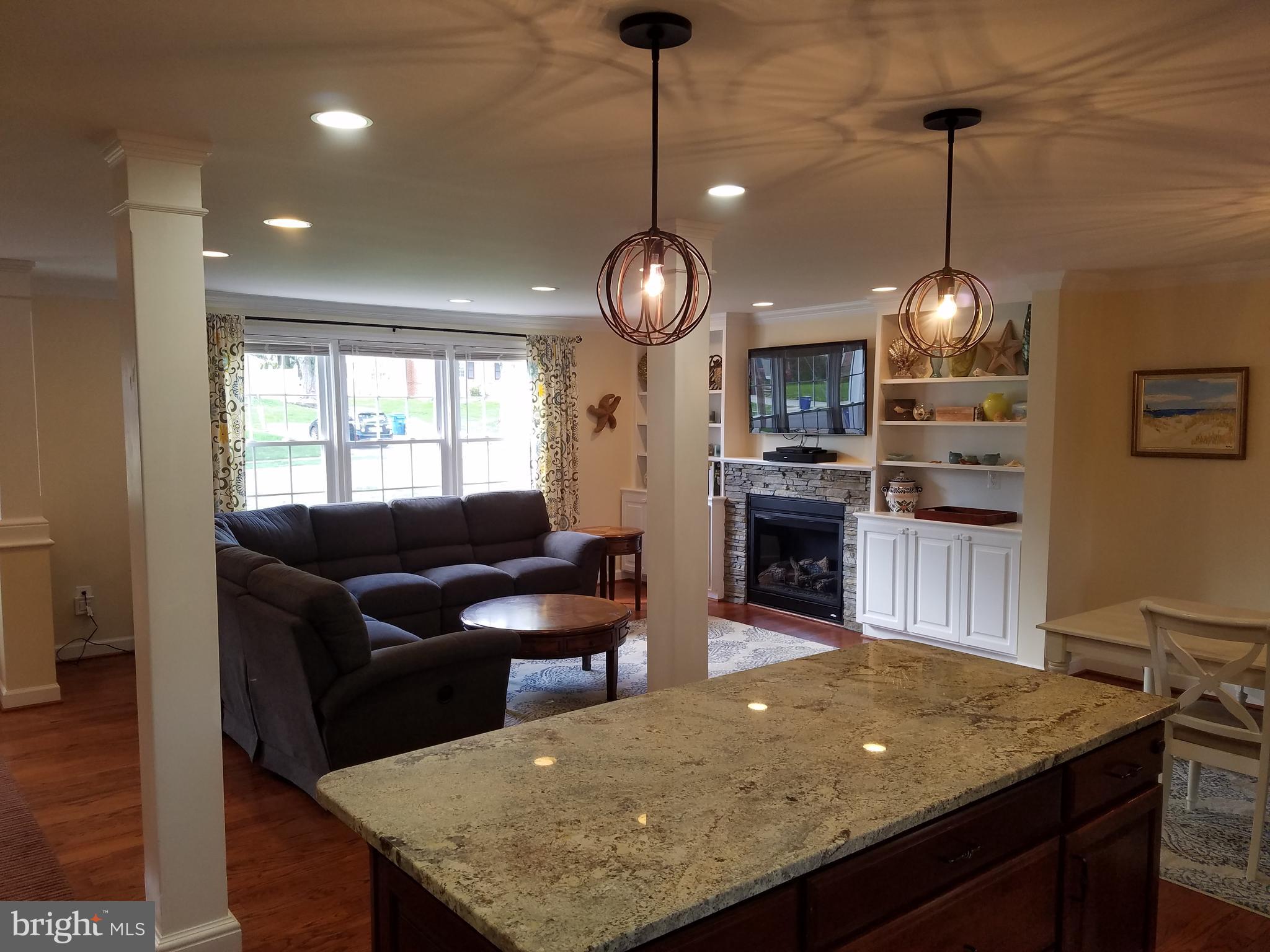 STONEWALL MANOR - Residential