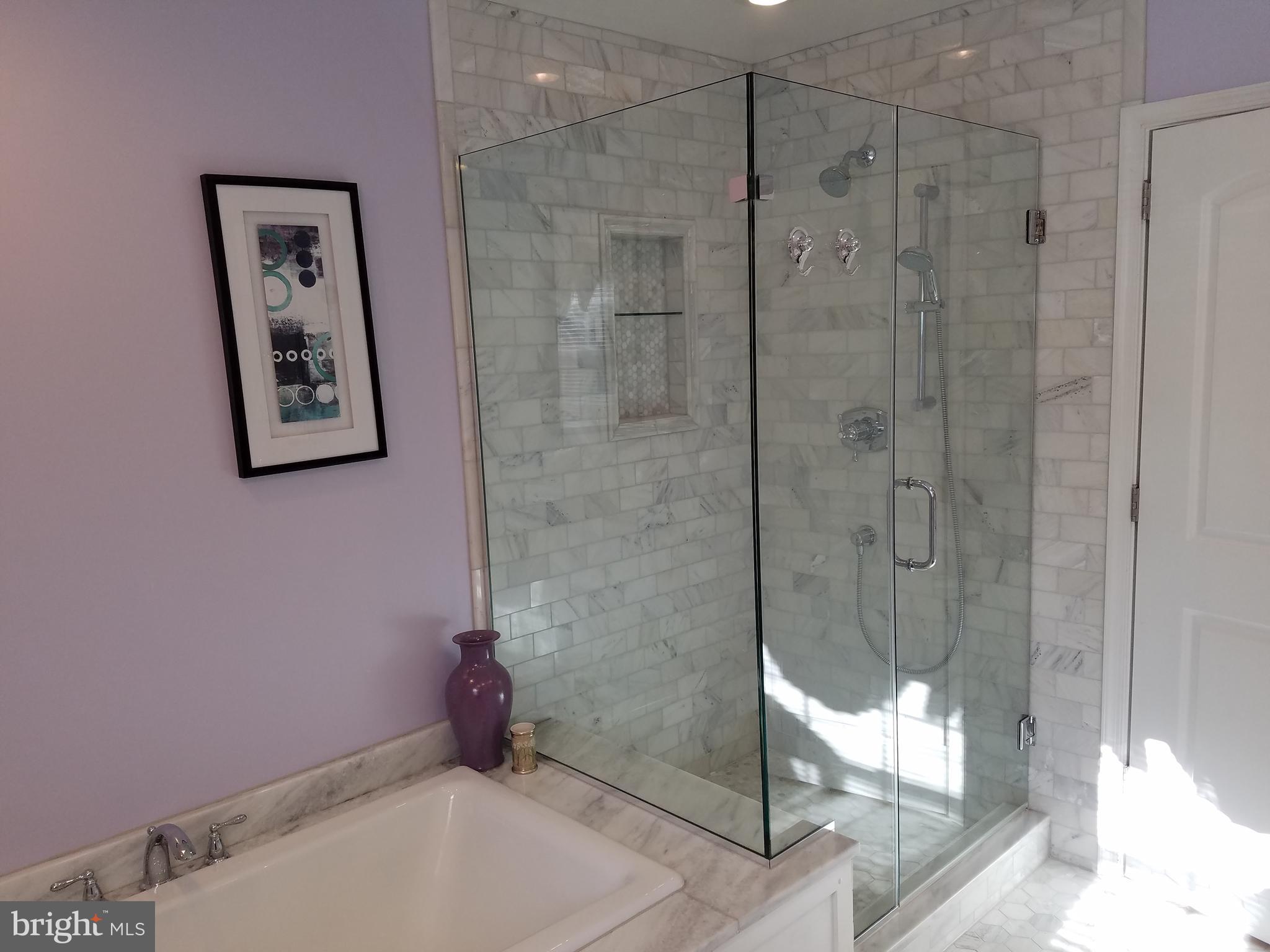 STONEWALL MANOR - Residential