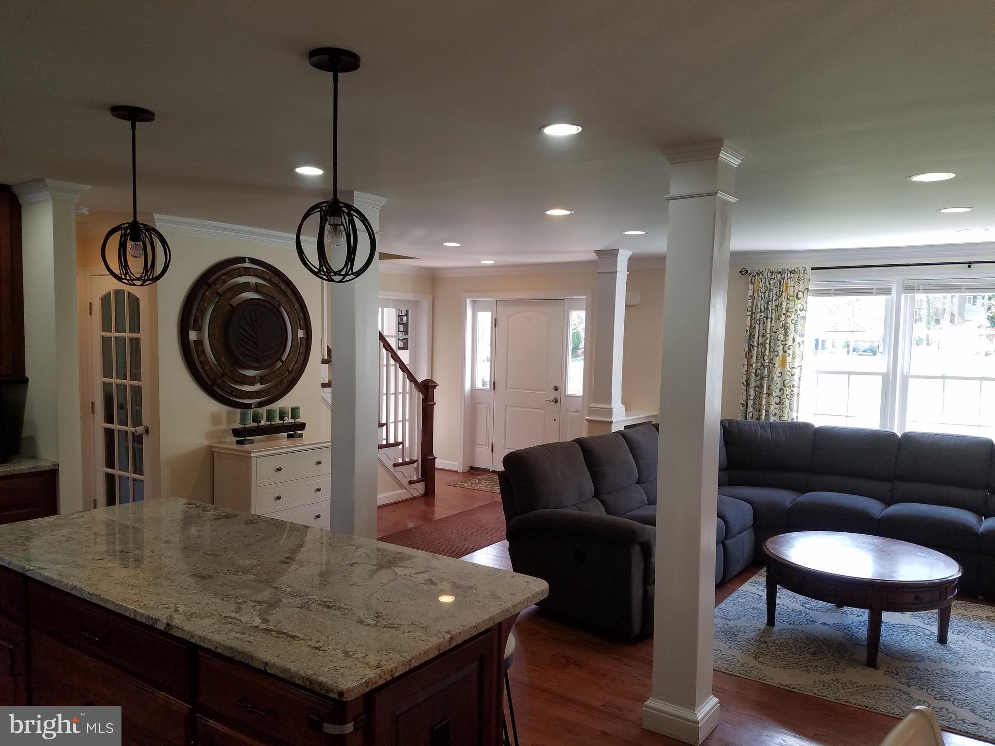 STONEWALL MANOR - Residential