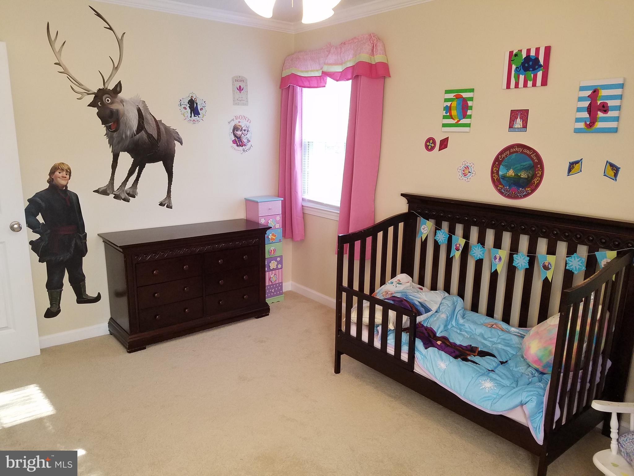 STONEWALL MANOR - Residential