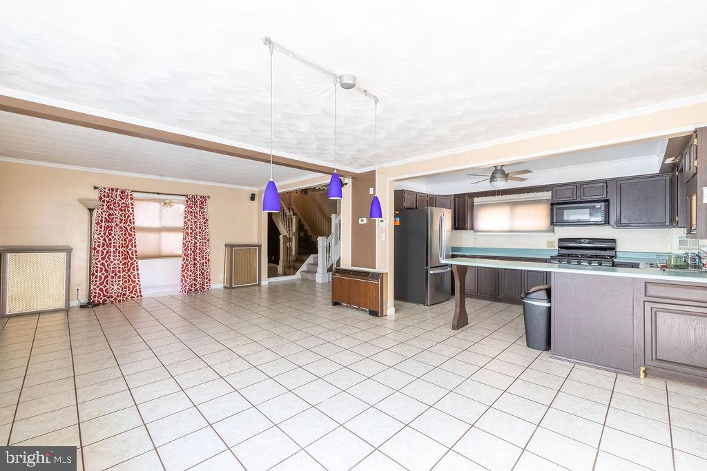 EAST END - Residential