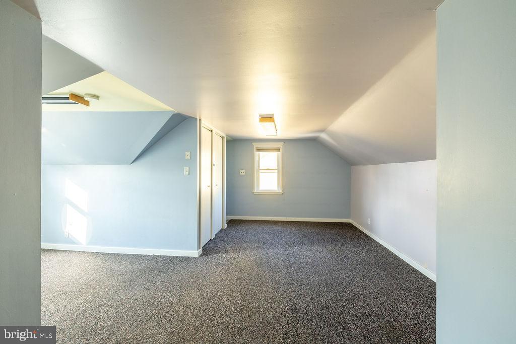 EAST END - Residential