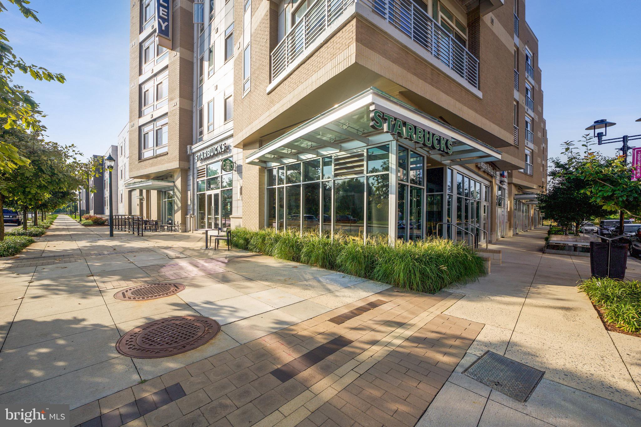 WESTSIDE AT SHADY GROVE METRO - Residential