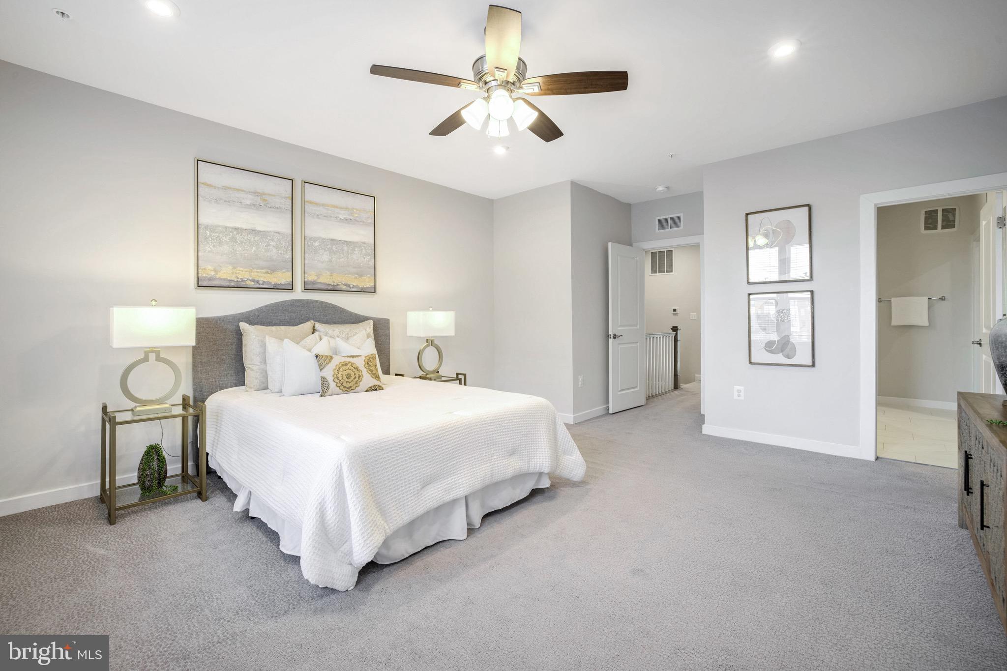 WESTSIDE AT SHADY GROVE METRO - Residential