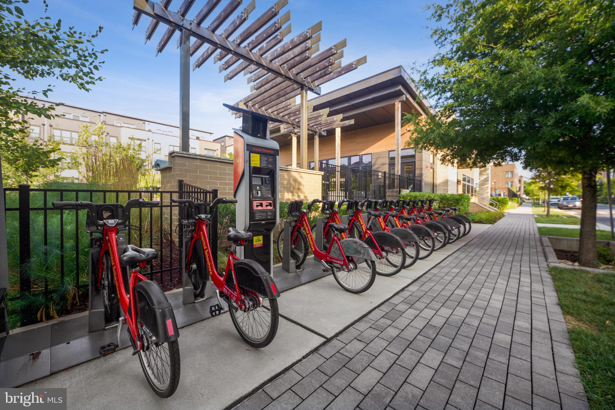 WESTSIDE AT SHADY GROVE METRO - Residential