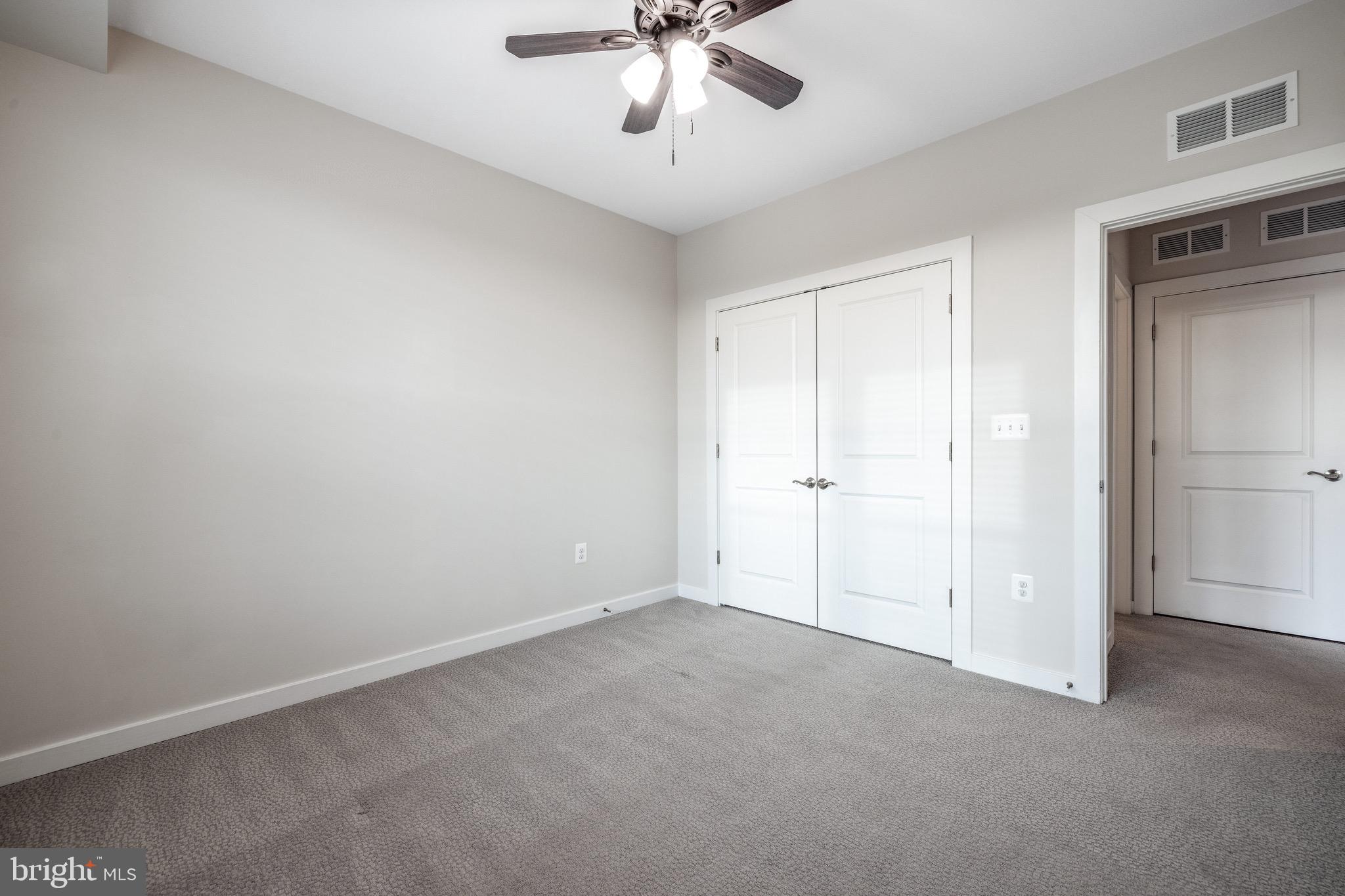 WESTSIDE AT SHADY GROVE METRO - Residential