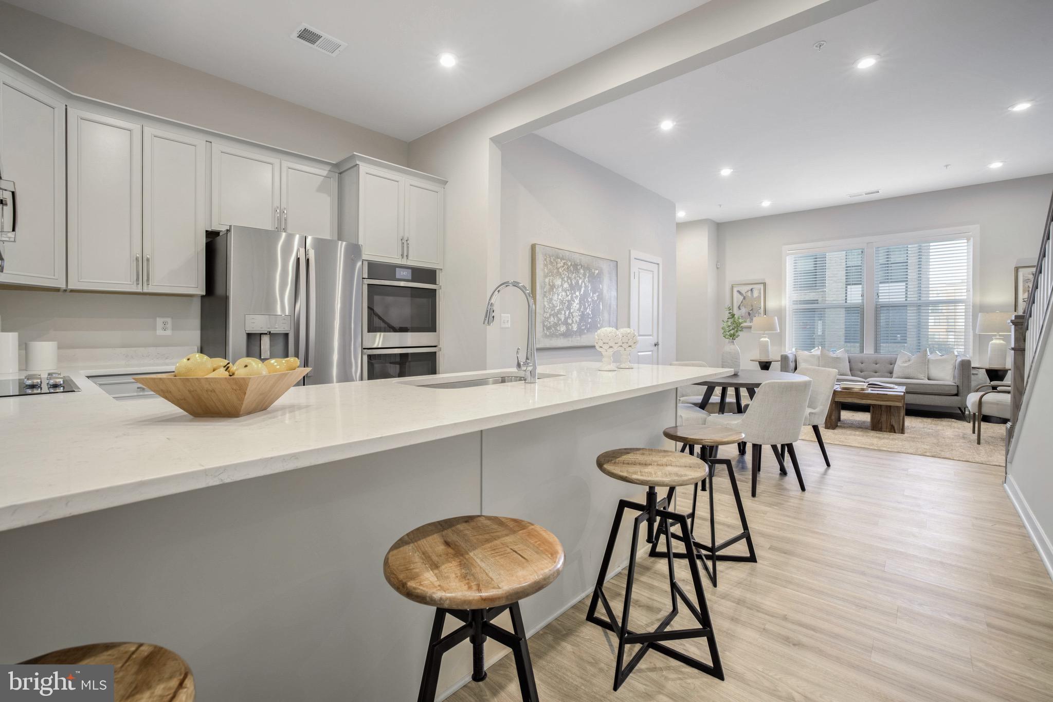 WESTSIDE AT SHADY GROVE METRO - Residential