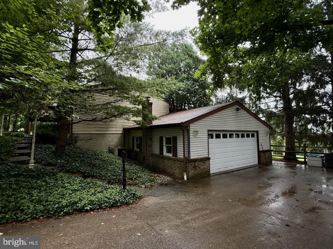 292 MINE ROAD