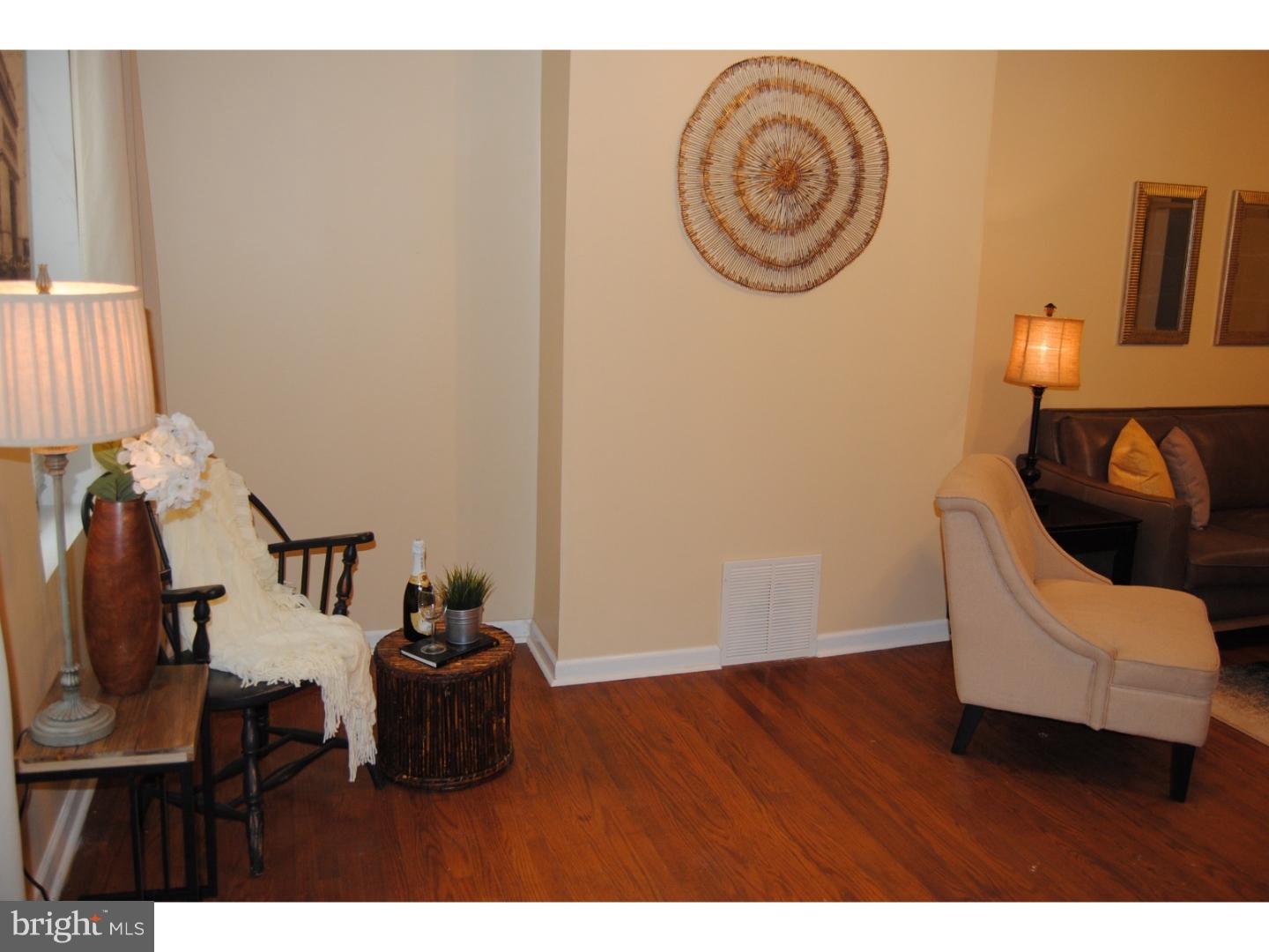 PORT RICHMOND - Residential
