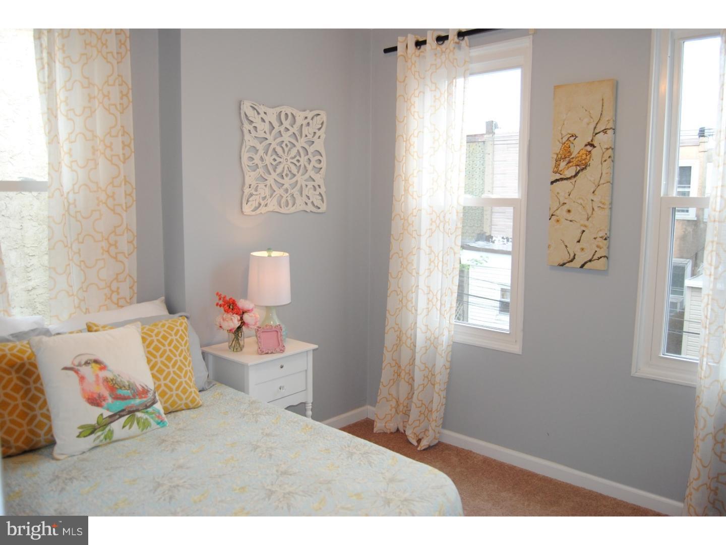 PORT RICHMOND - Residential