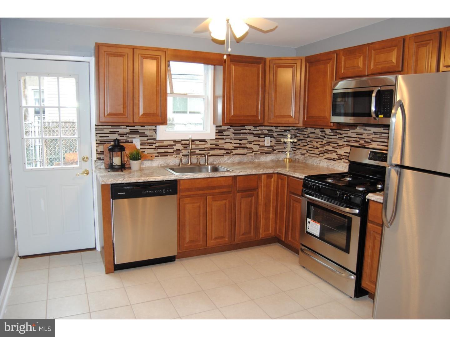 PORT RICHMOND - Residential